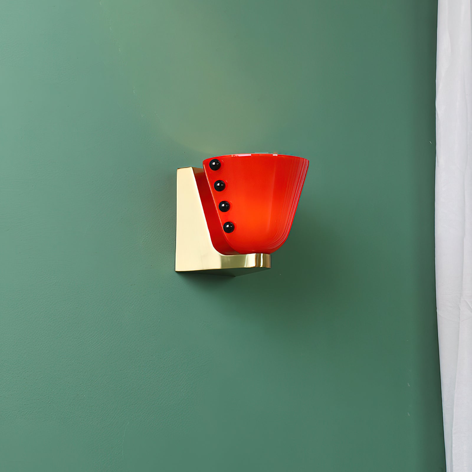 THORNFIELD FRUIT BUNCH WALL SCONCE