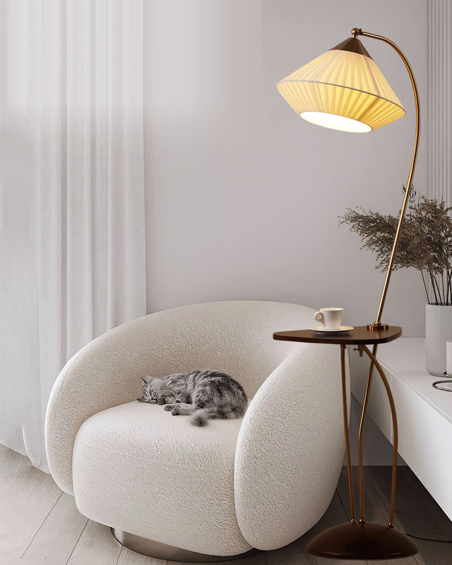 RAVENHURST TAPERED SHADE FLOOR LIGHT
