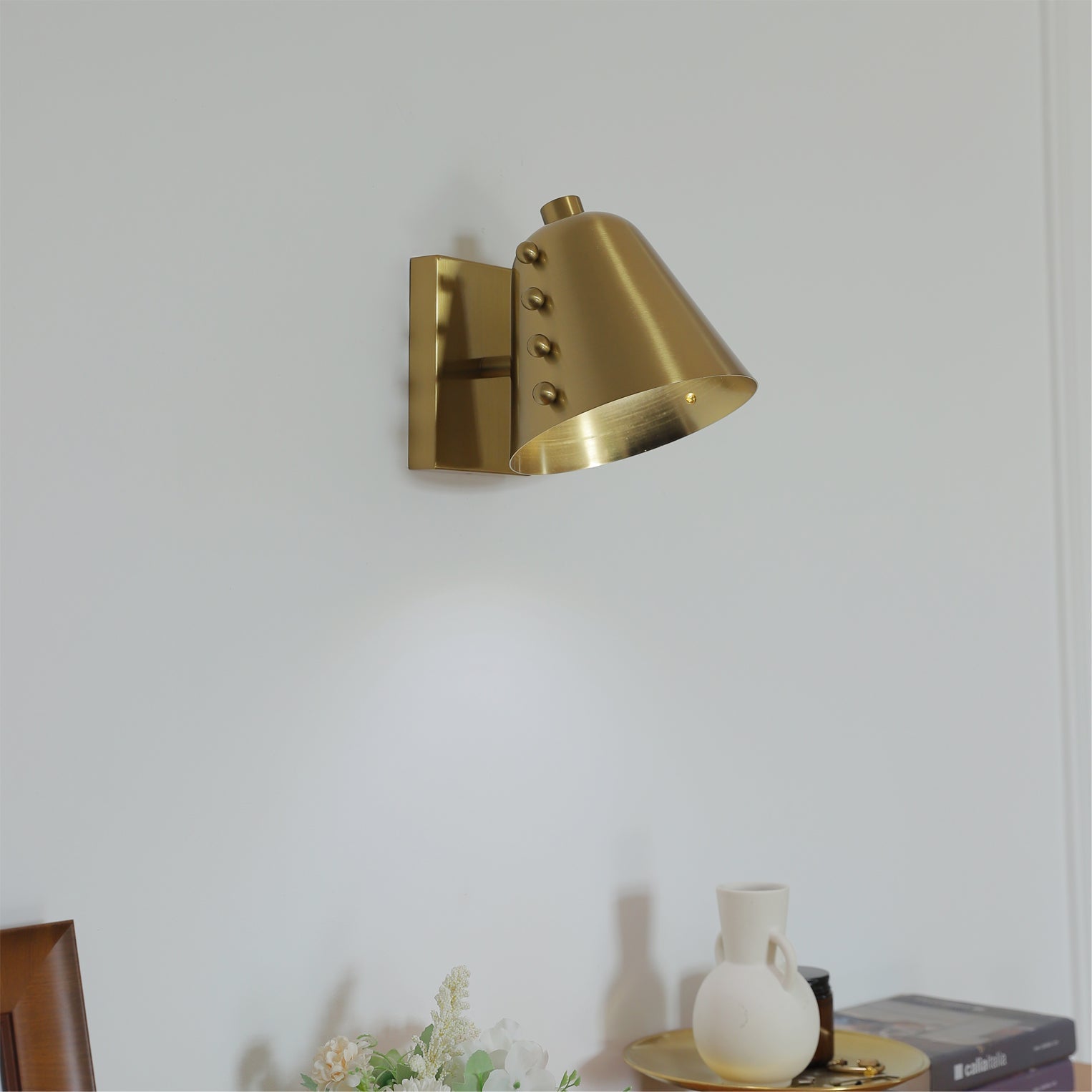 CHARLESTON HANDCRAFTED WALL SCONCE