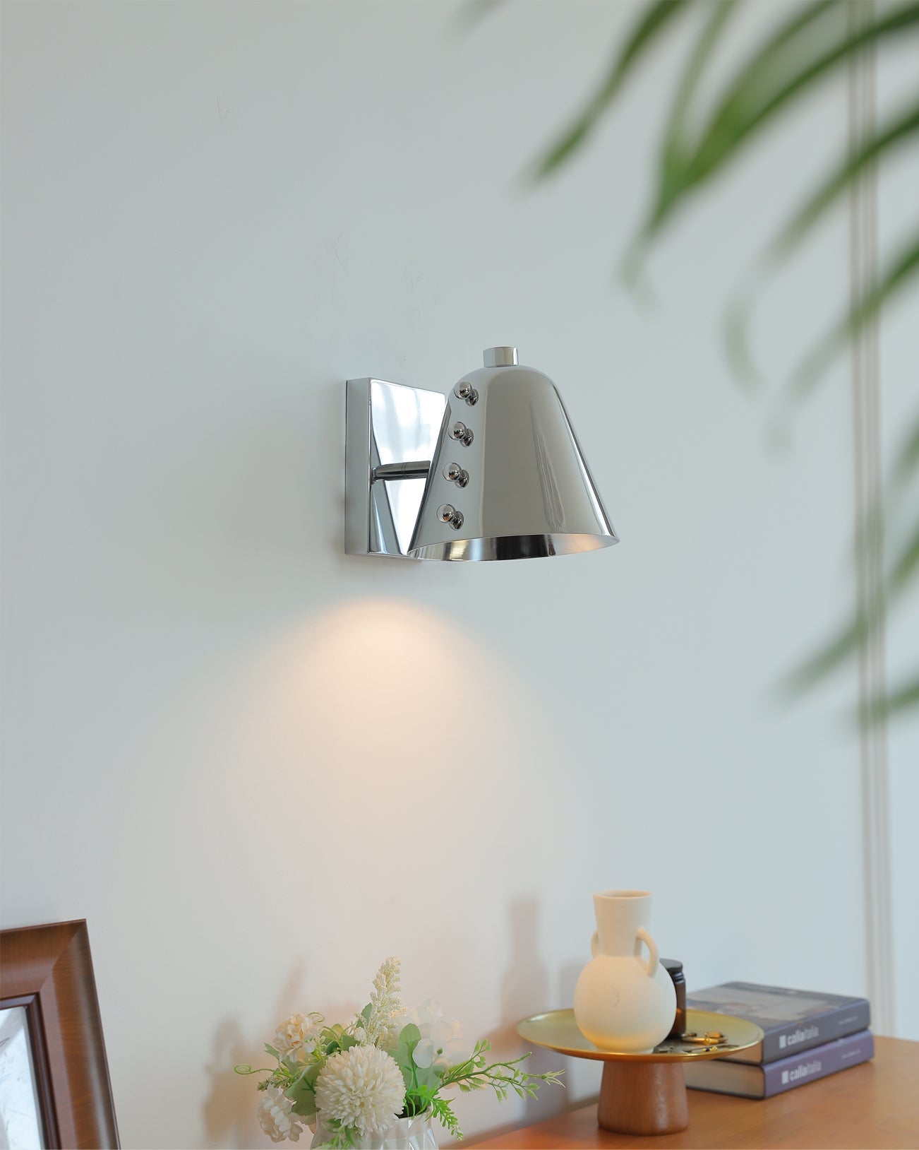 CHARLESTON HANDCRAFTED WALL SCONCE