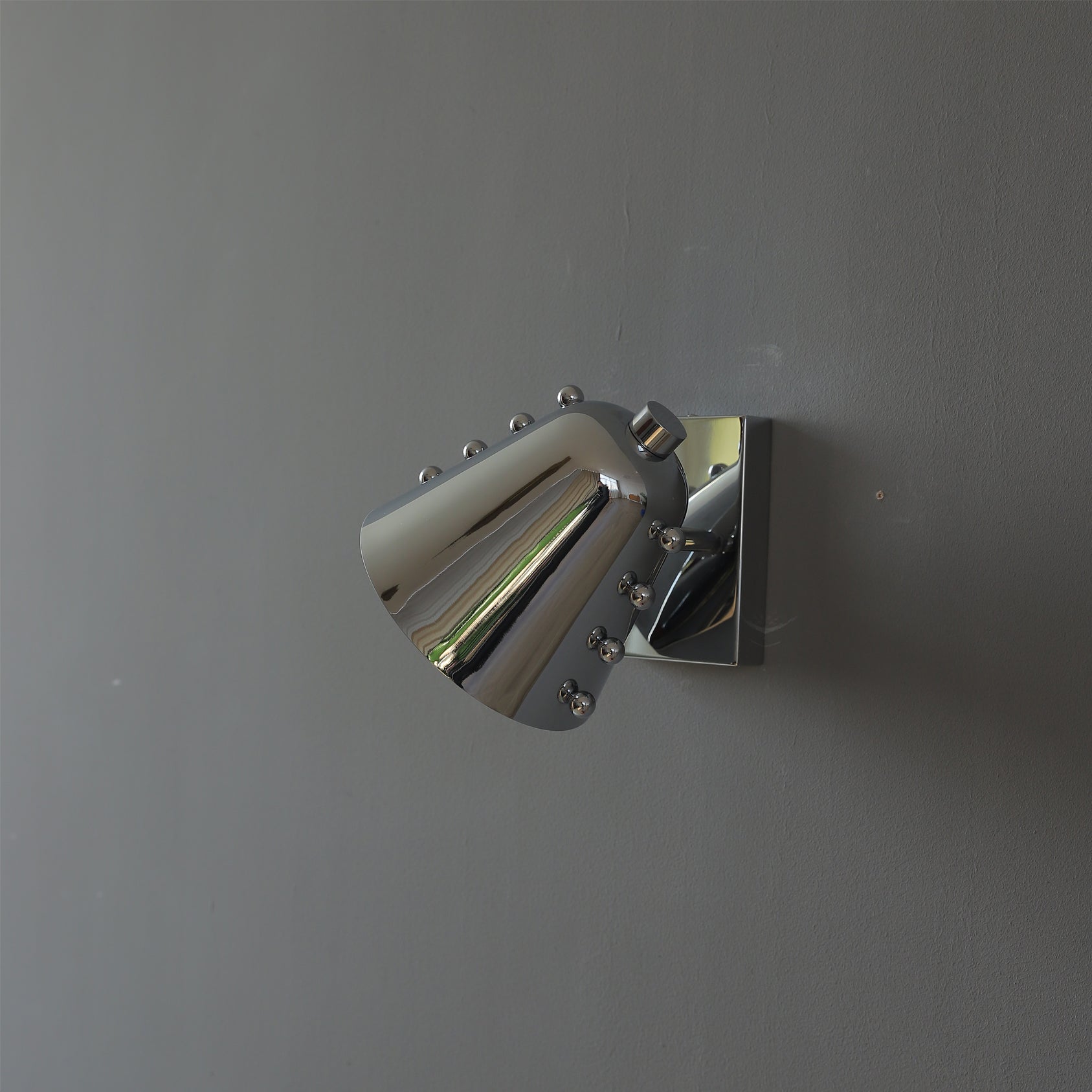CHARLESTON HANDCRAFTED WALL SCONCE