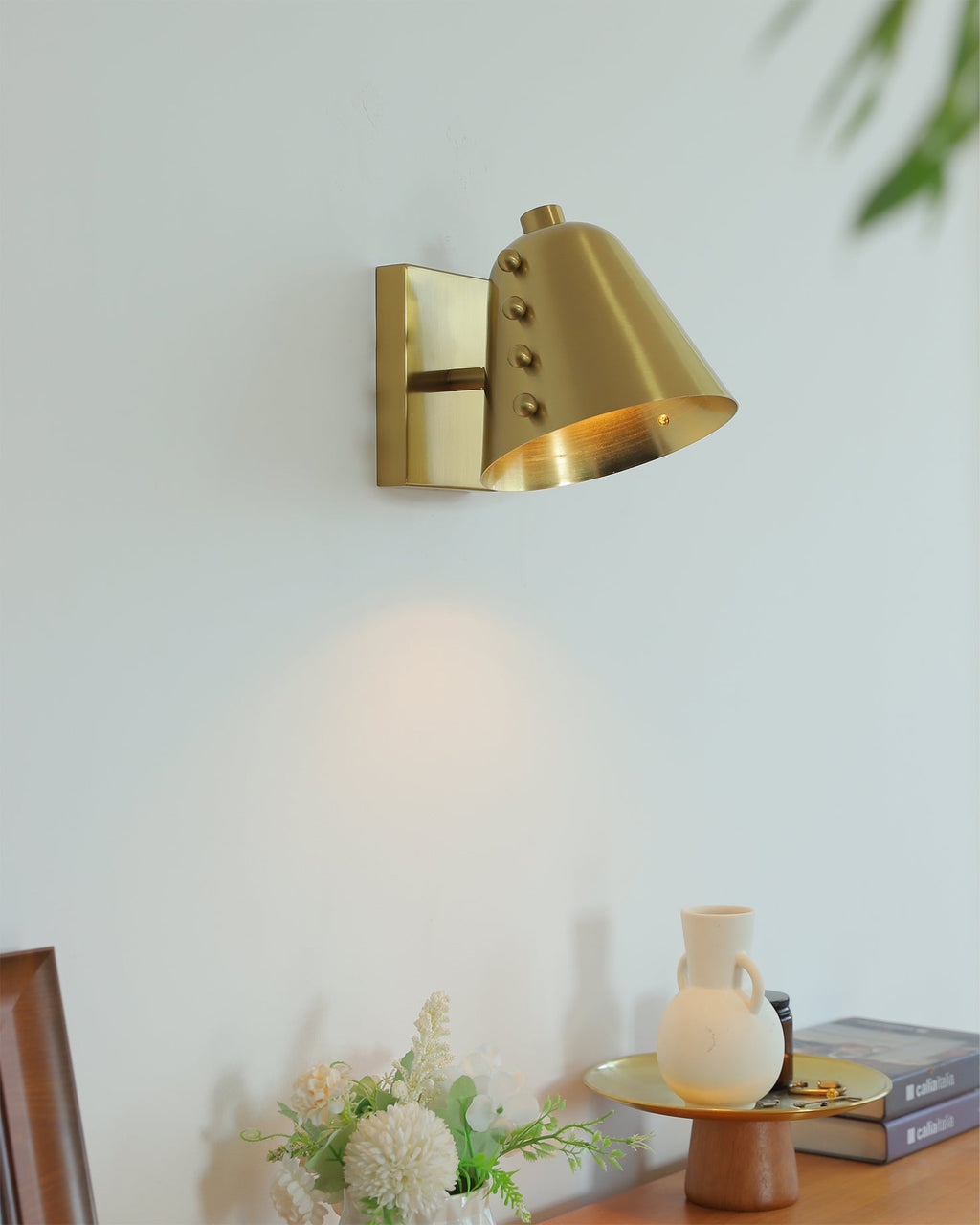 CHARLESTON HANDCRAFTED WALL SCONCE