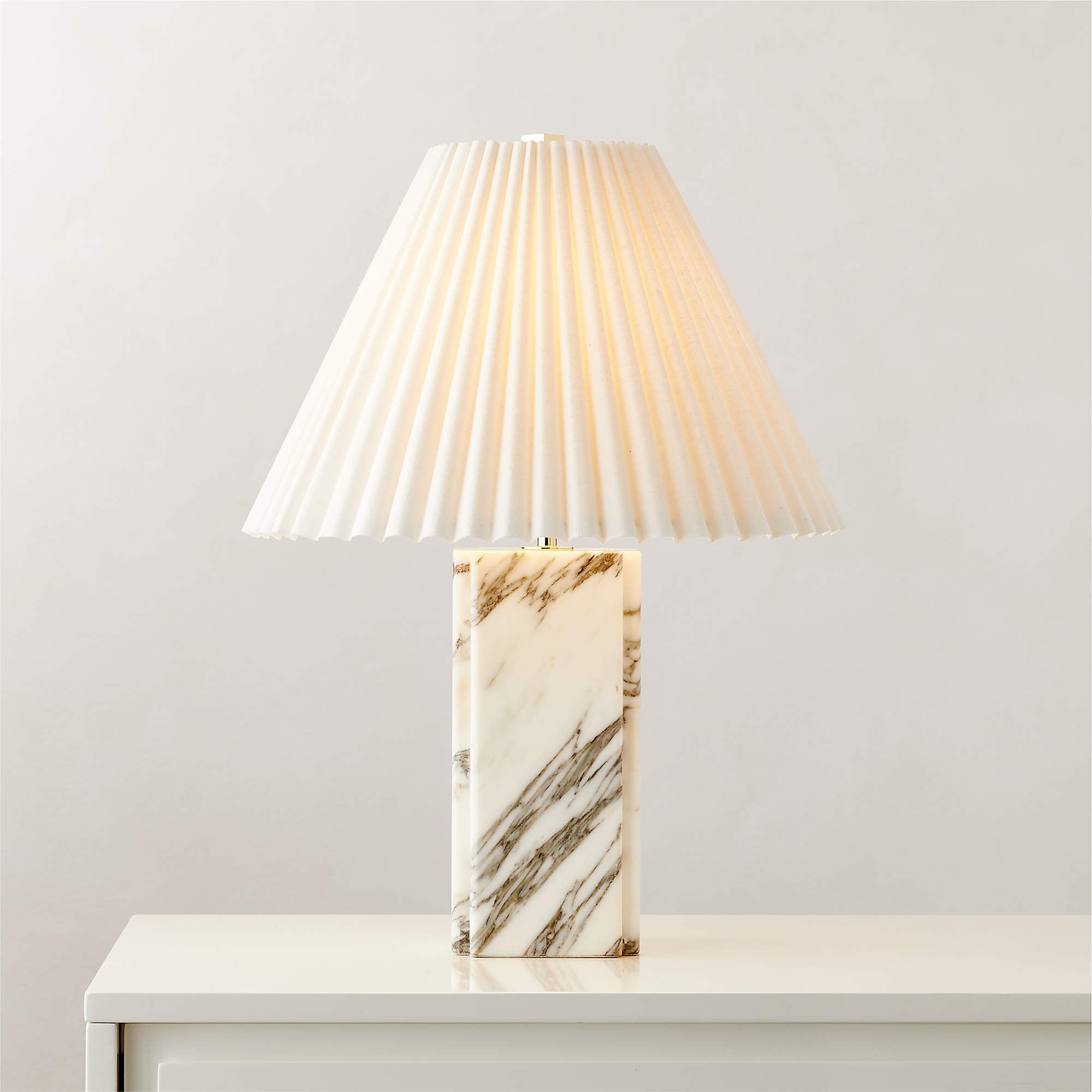 VERITY IVORY MARBLE ILLUMINATOR