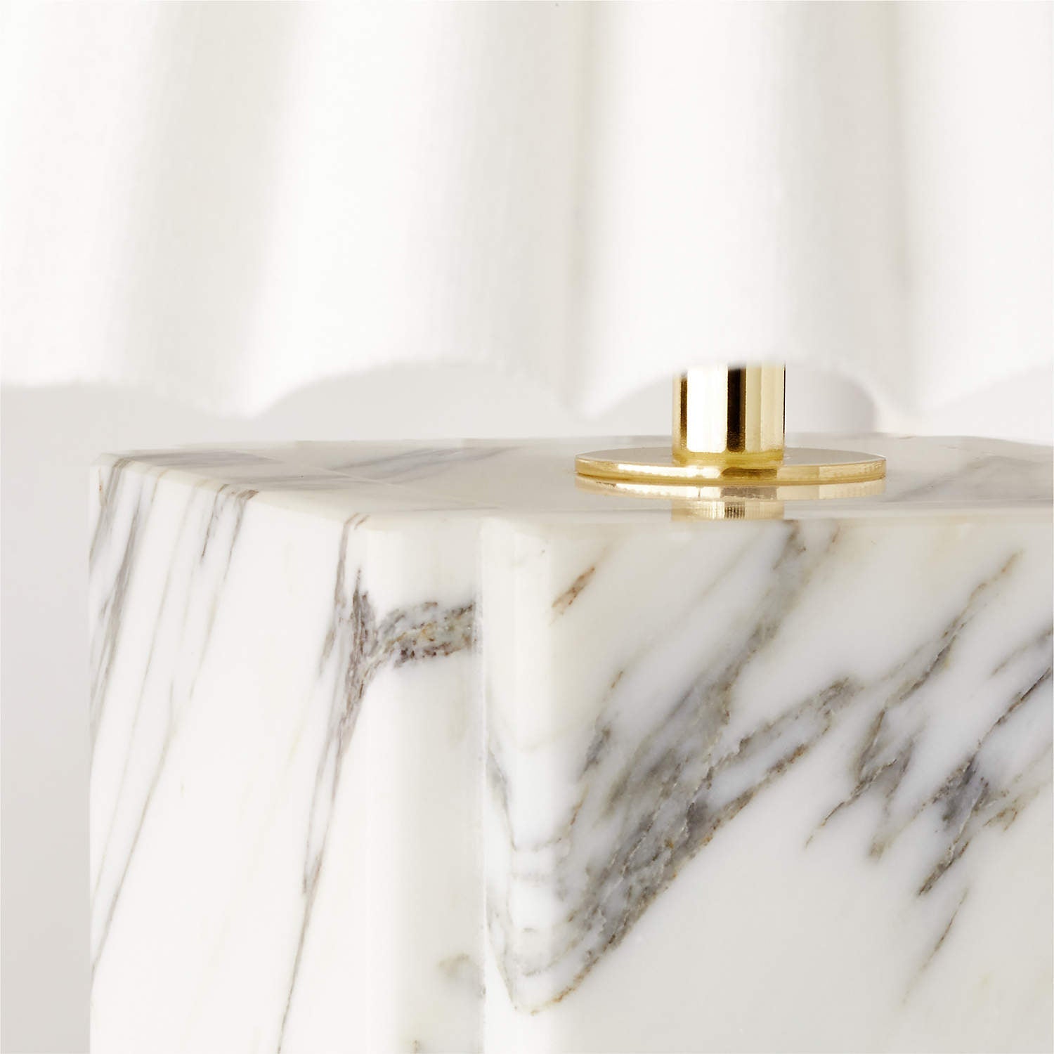 VERITY IVORY MARBLE ILLUMINATOR