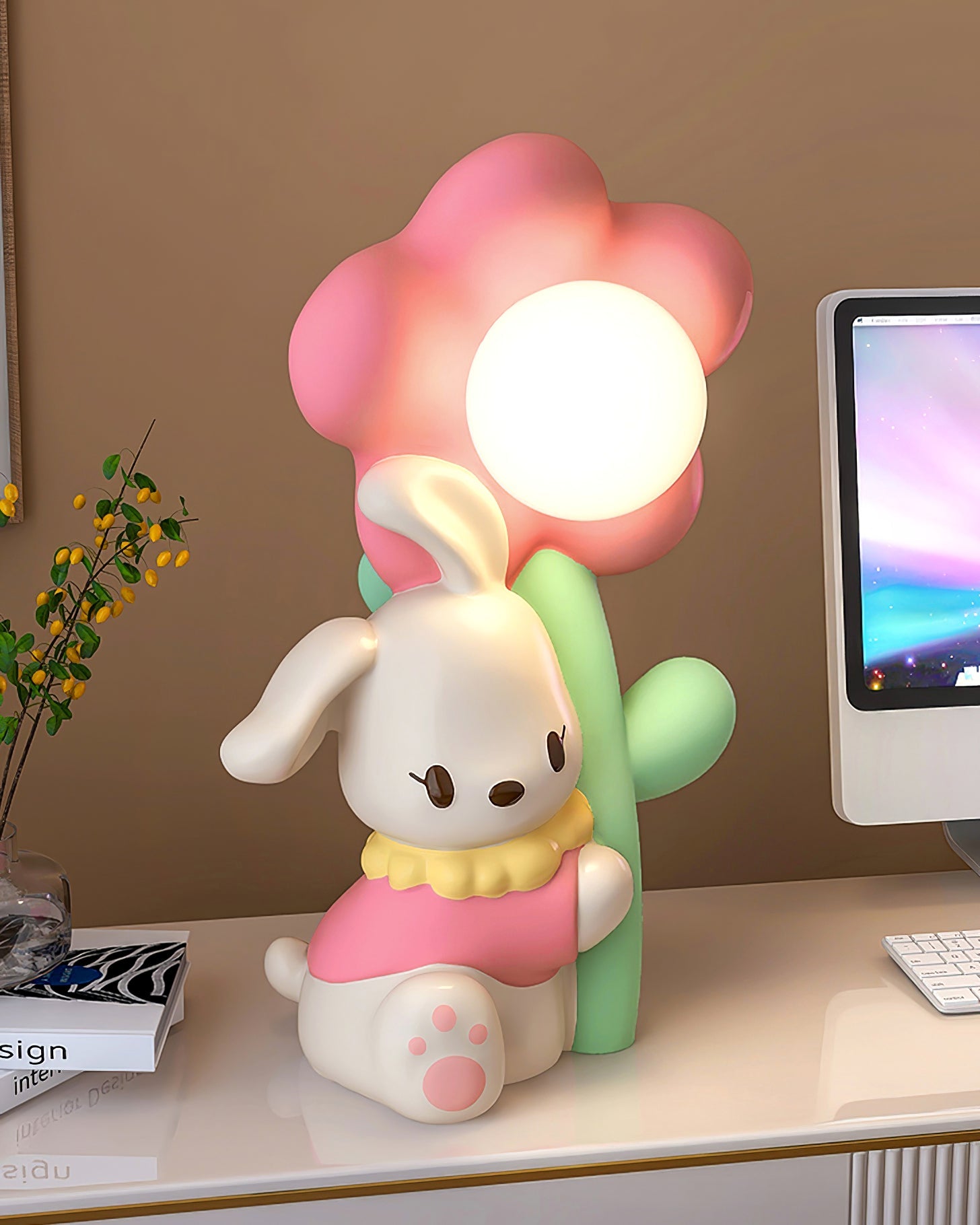 FLORENCE HARE BLOOMING LAMP