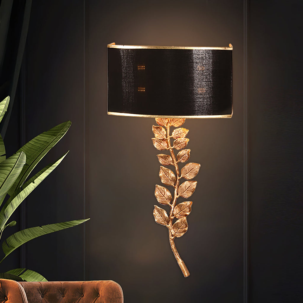 RAVENSCROFT RUSTIC BRASS WALL SCONCE