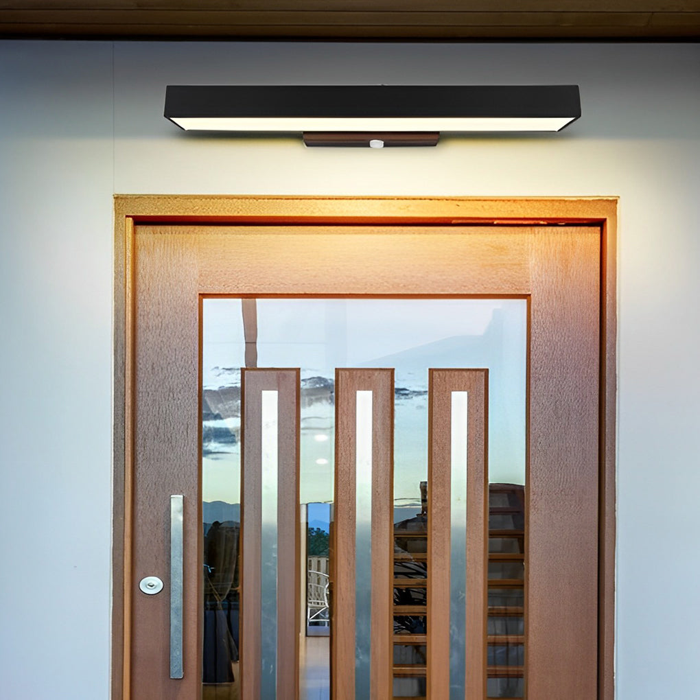 THORNTON SHADOW DETECTOR RECTANGULAR OUTDOOR LIGHT
