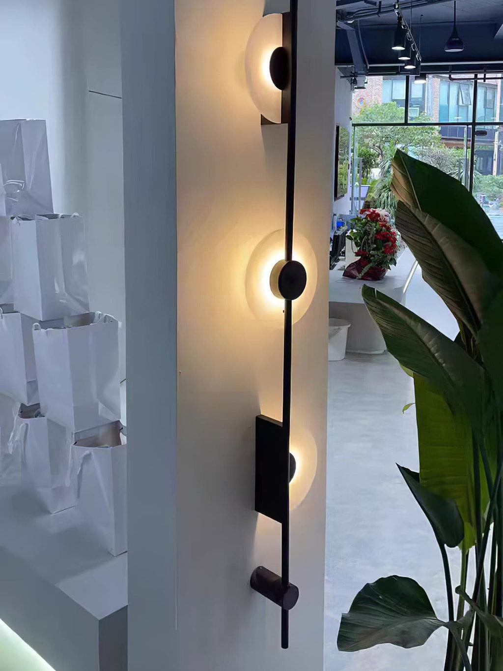 RAVENHALL SLIM ALABASTER ILLUMINATOR