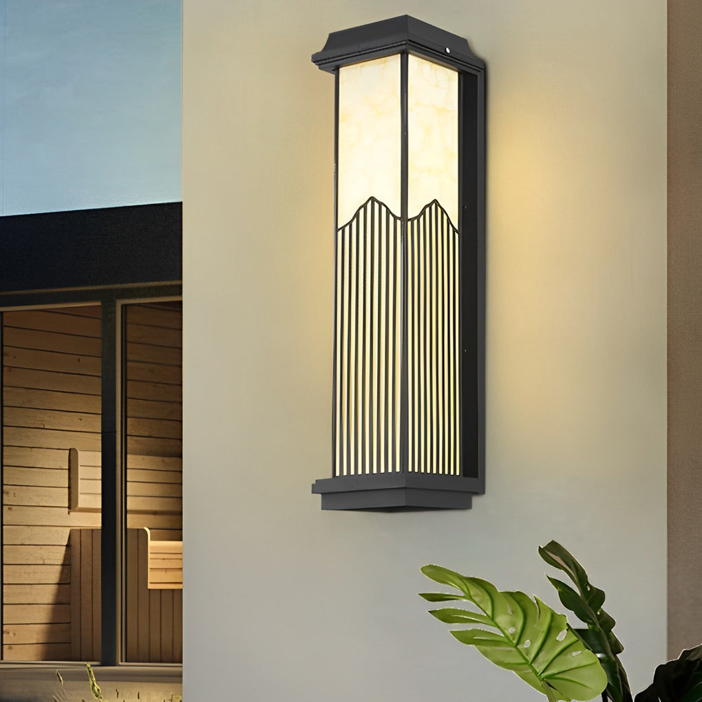 WINDSOR SOLAR-POWERED OUTDOOR WALL LANTERN WITH REMOTE CONTROL
