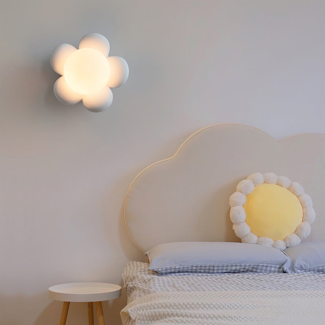 FLORENCE PETAL ILLUMINATION SCONCE