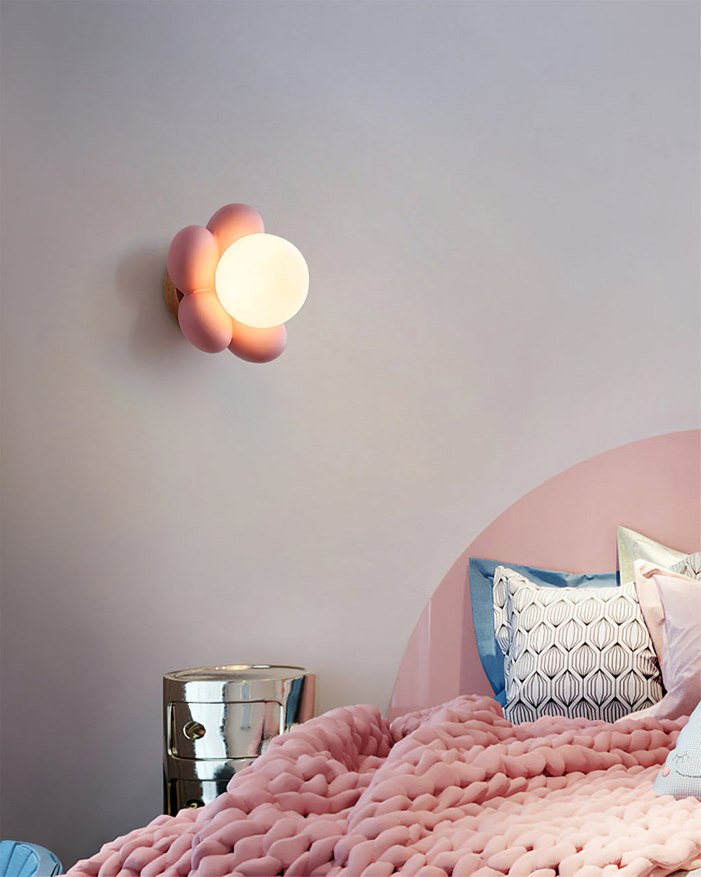 FLORENCE PETAL ILLUMINATION SCONCE