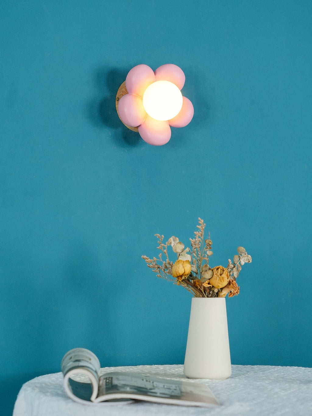 FLORENCE PETAL ILLUMINATION SCONCE
