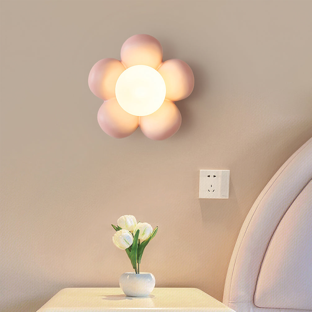 FLORENCE PETAL ILLUMINATION SCONCE