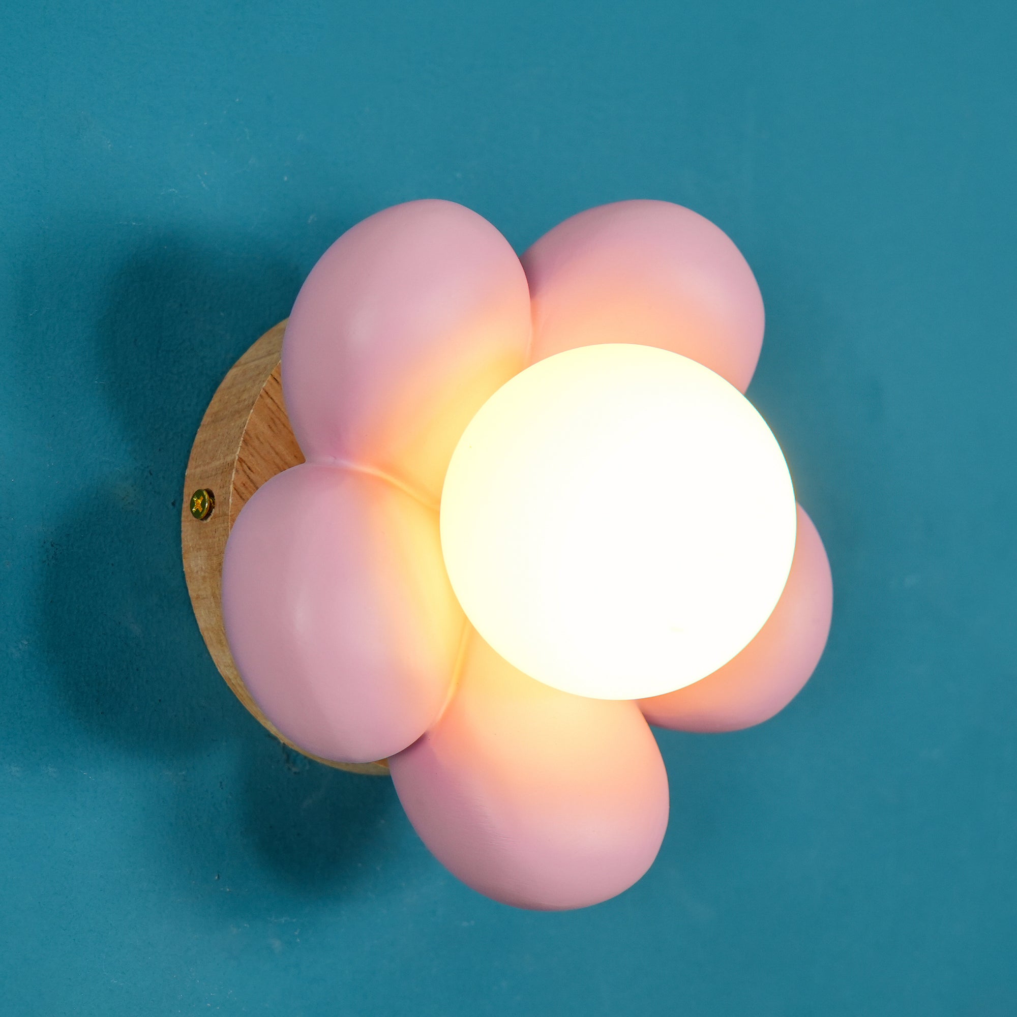 FLORENCE PETAL ILLUMINATION SCONCE
