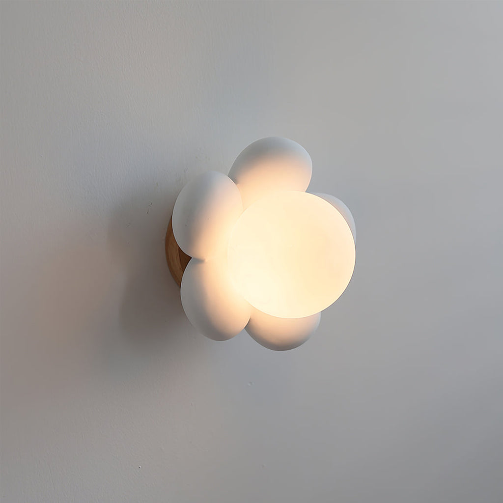 FLORENCE PETAL ILLUMINATION SCONCE