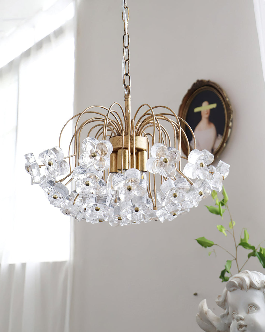 VIOLETTE FLORAL INSPIRATION HANGING LANTERN