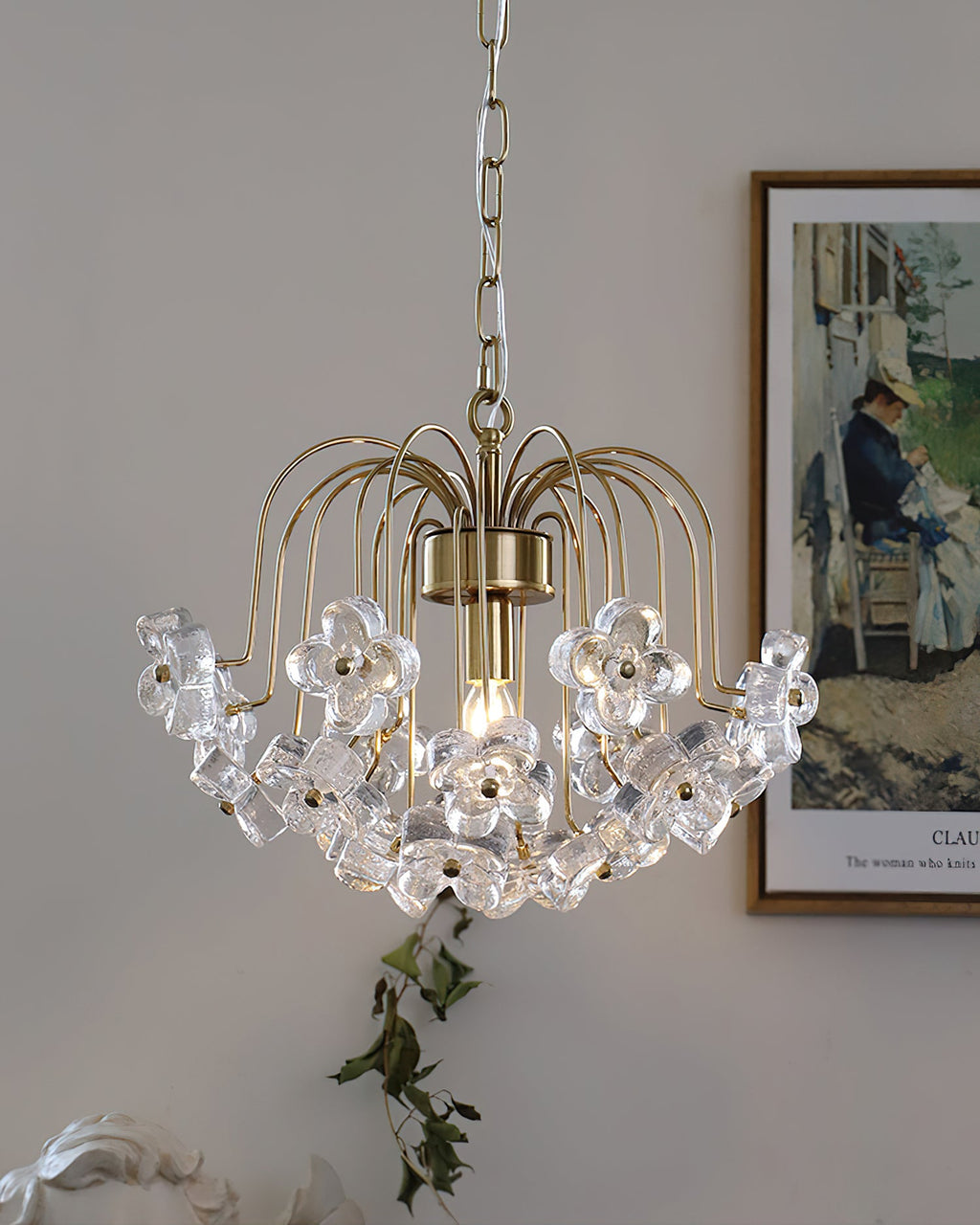 VIOLETTE FLORAL INSPIRATION HANGING LANTERN