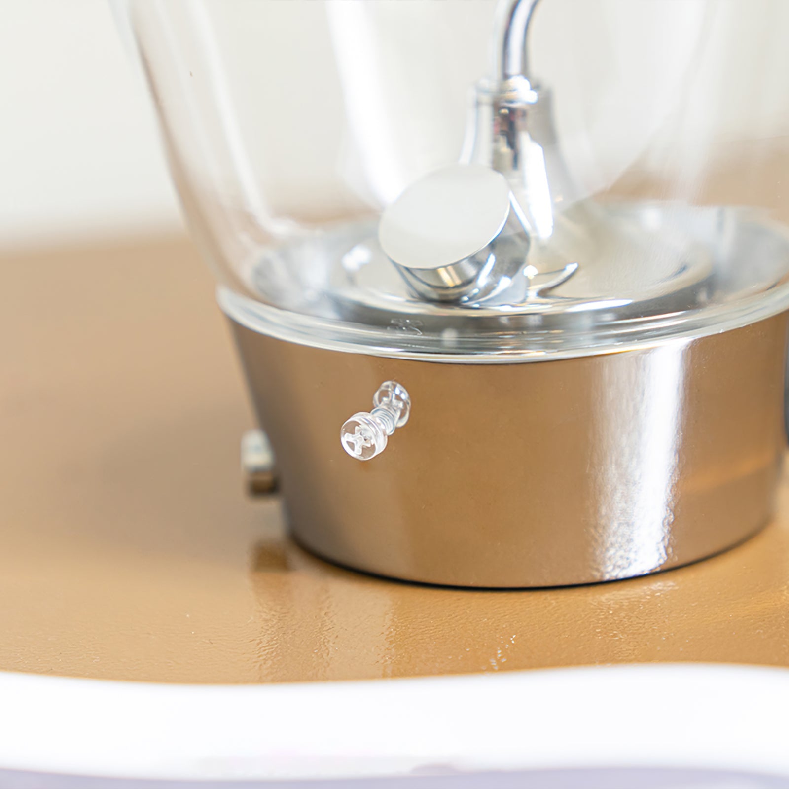 WHITBY GUSTO ORB TABLE LAMP