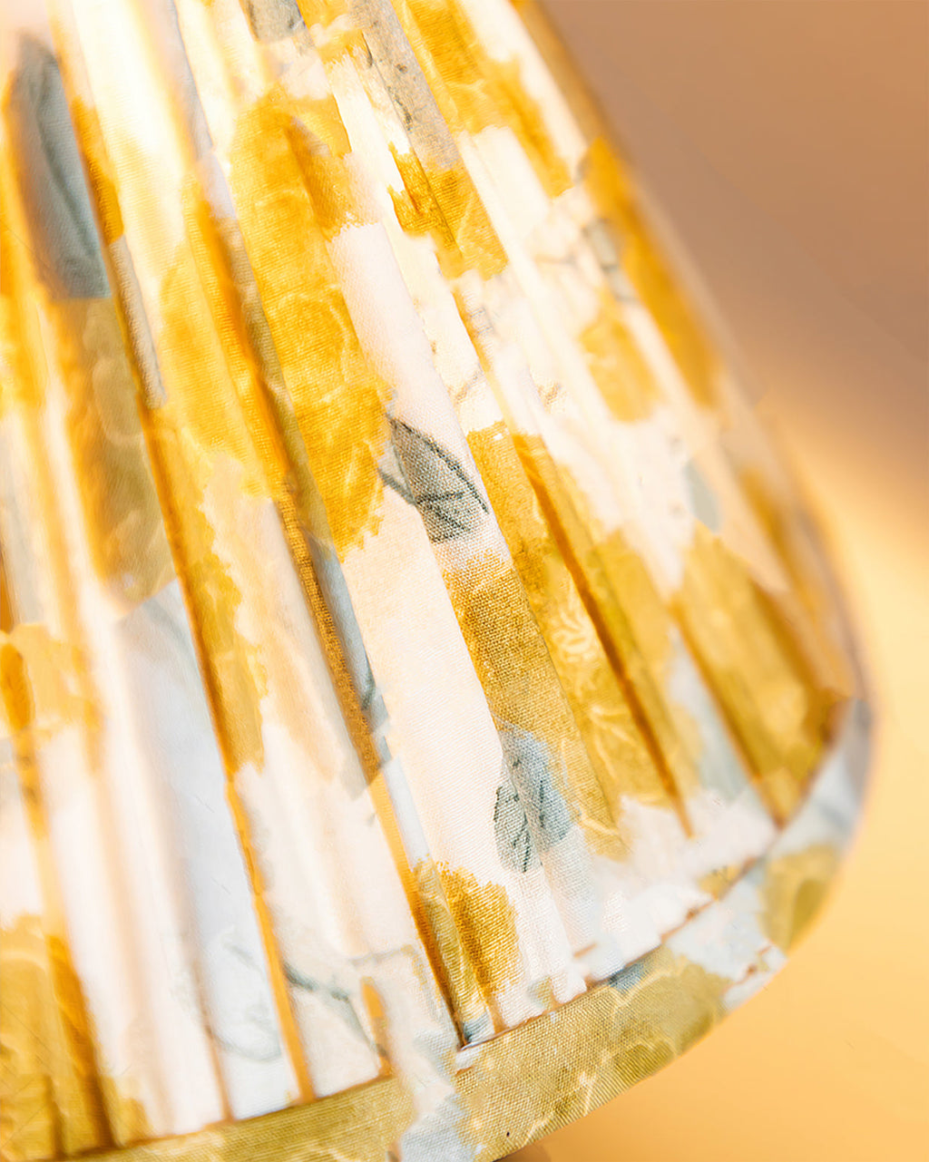 WINTHROP WHIMSICAL THREAD LAMP