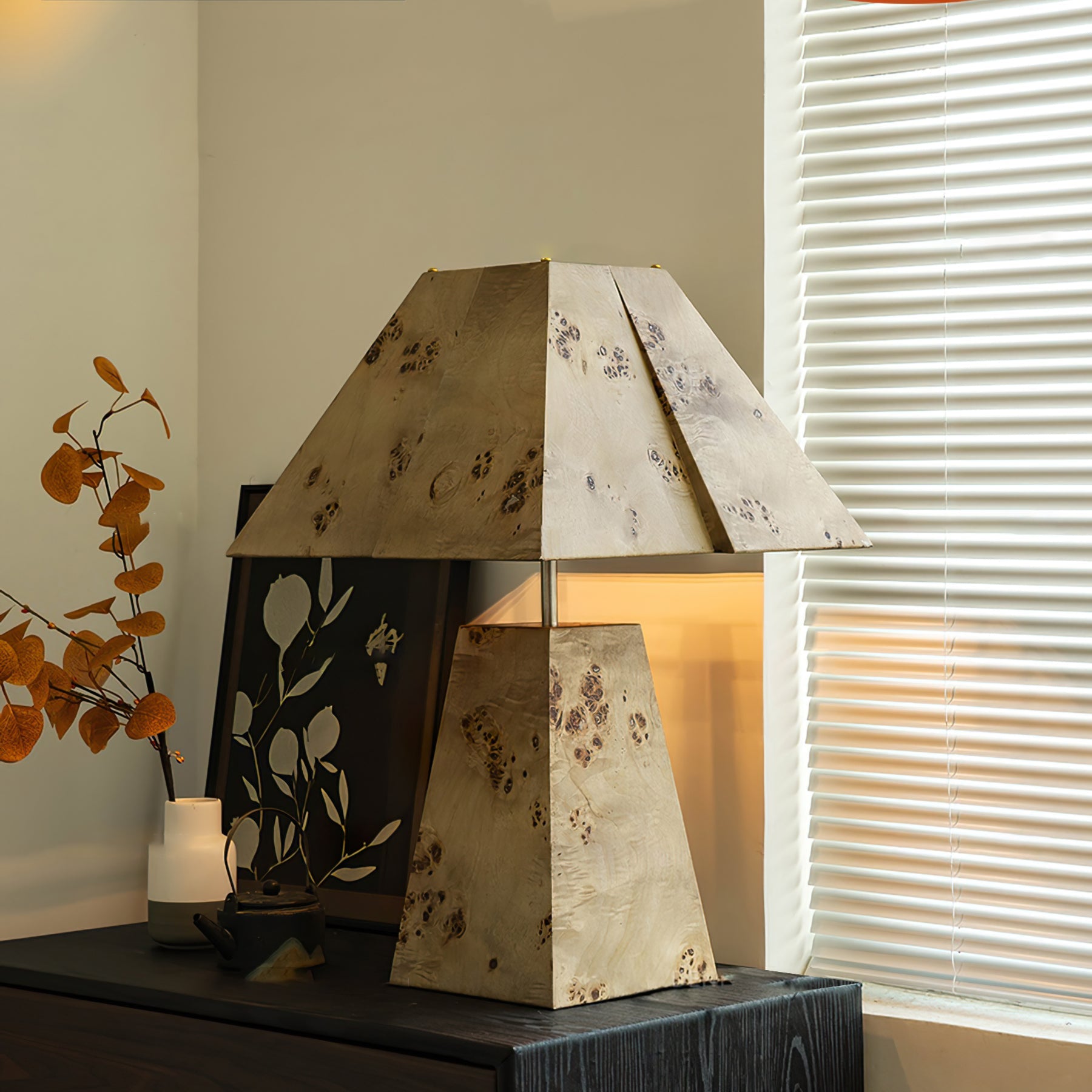THISTLE WOODEN PYRAMID LANTERN