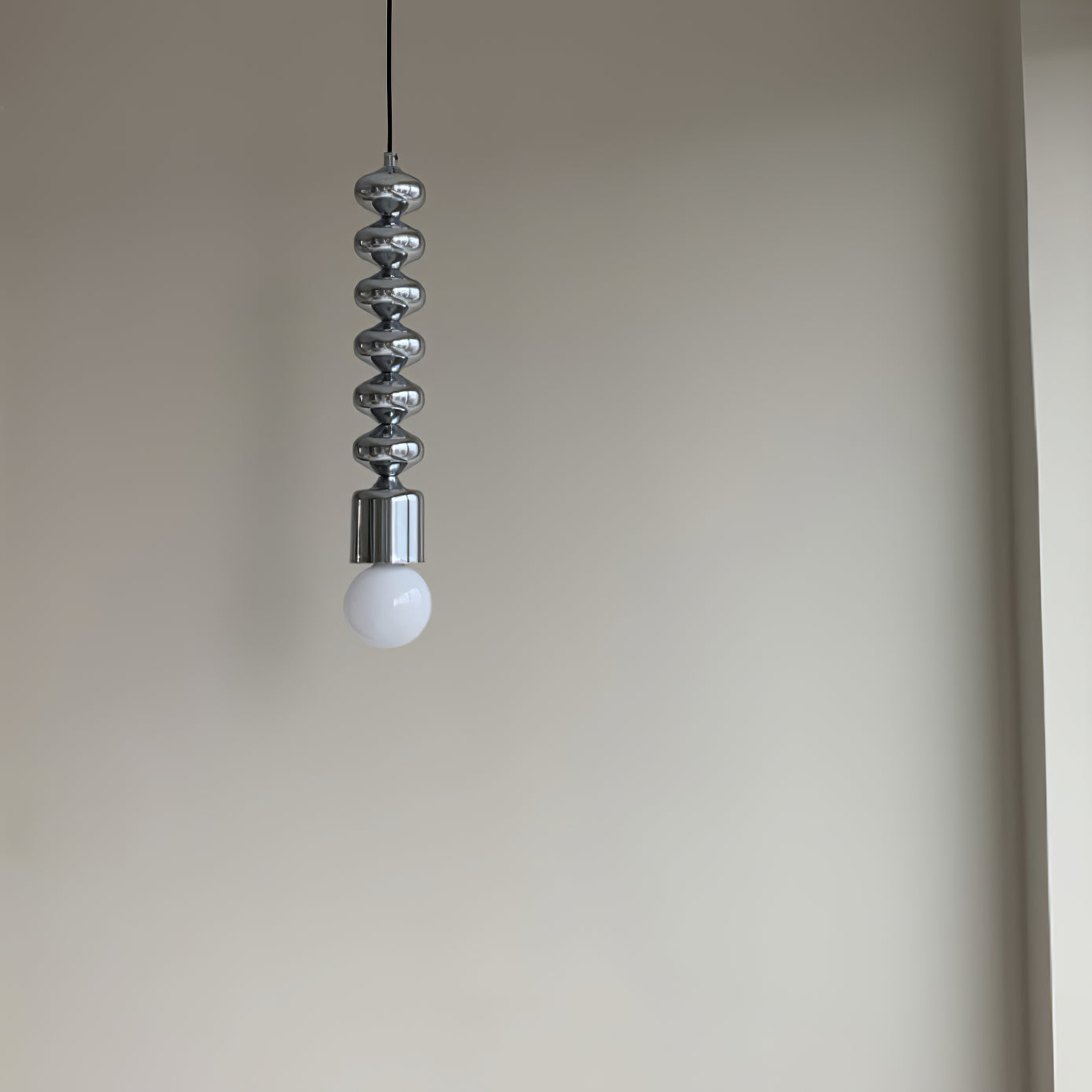 WINDSOR ORB HANGING ILLUMINATOR