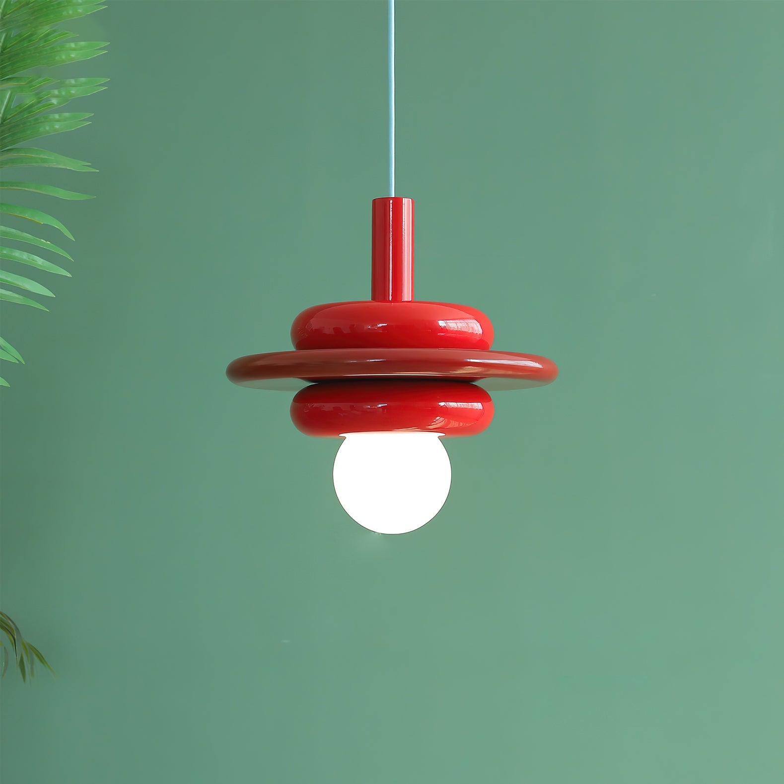 FENWICK GLEAMING HANGING LANTERN