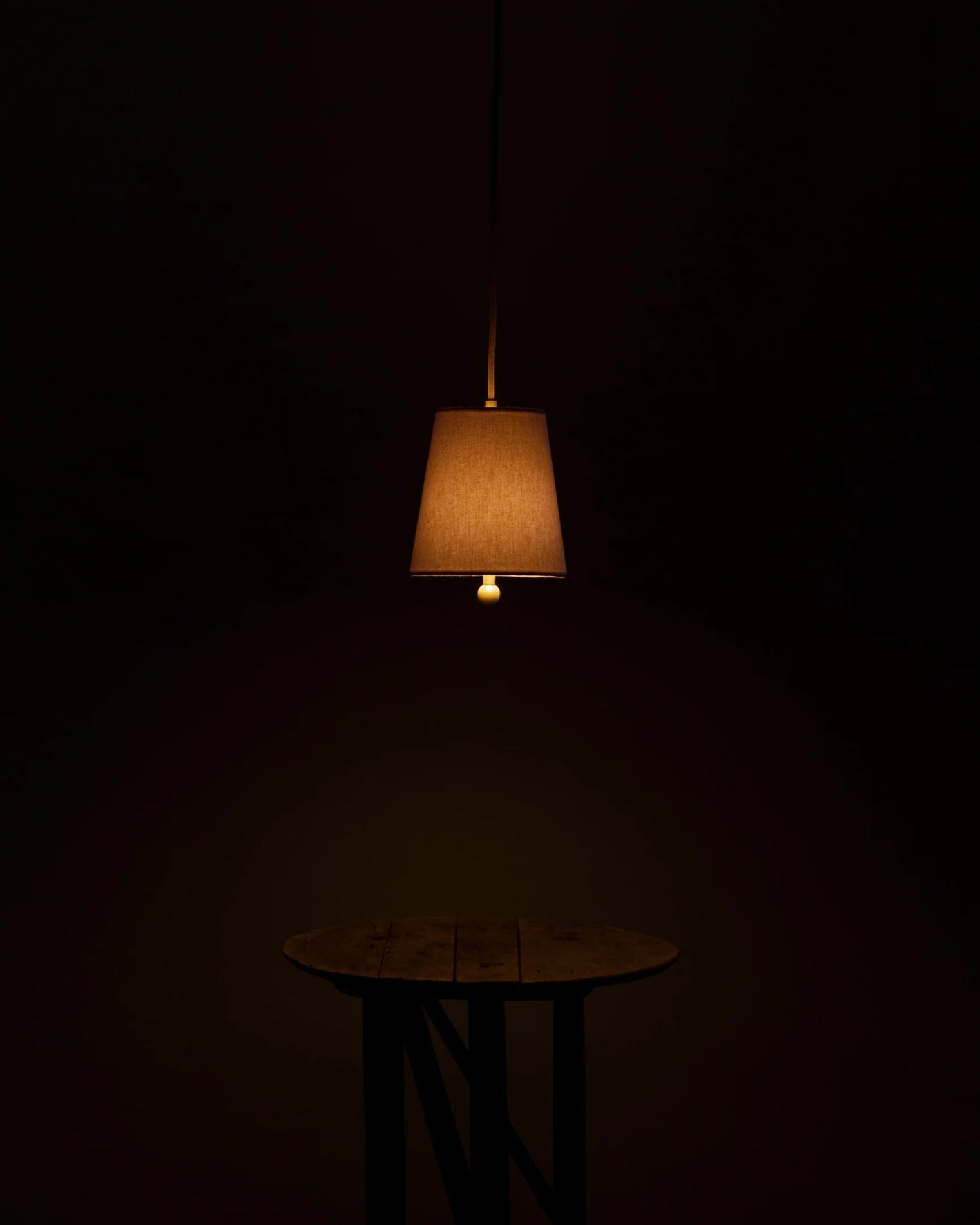 FENWICK AURORA HANGING LANTERN