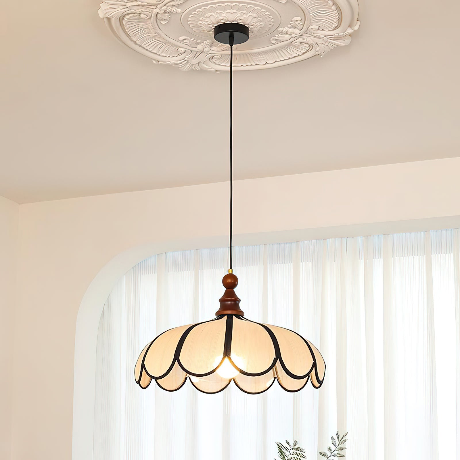 FENWICK IVY INSPIRATION HANGING LANTERN