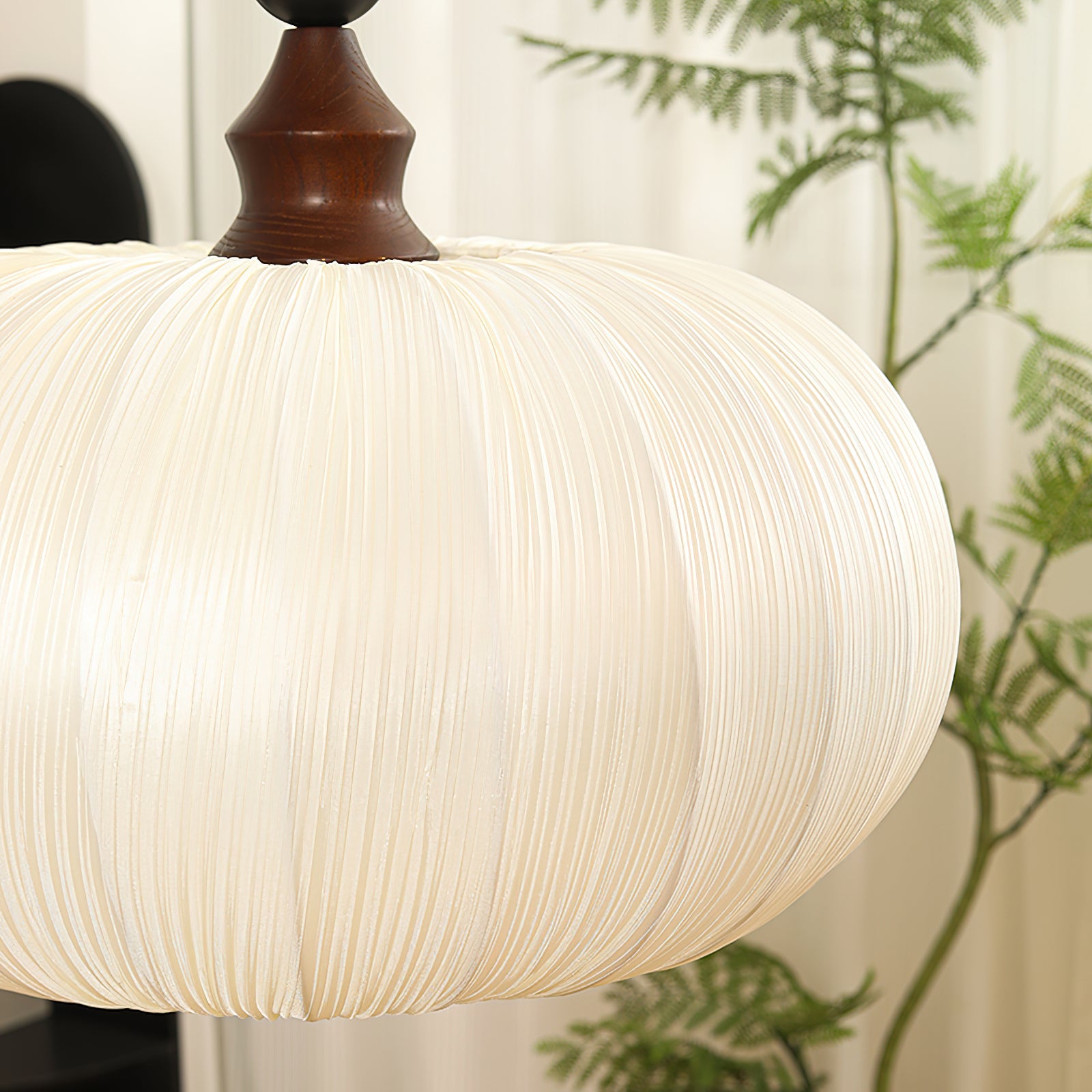 BRAMBLETON HANGING GLOBE ILLUMINATOR