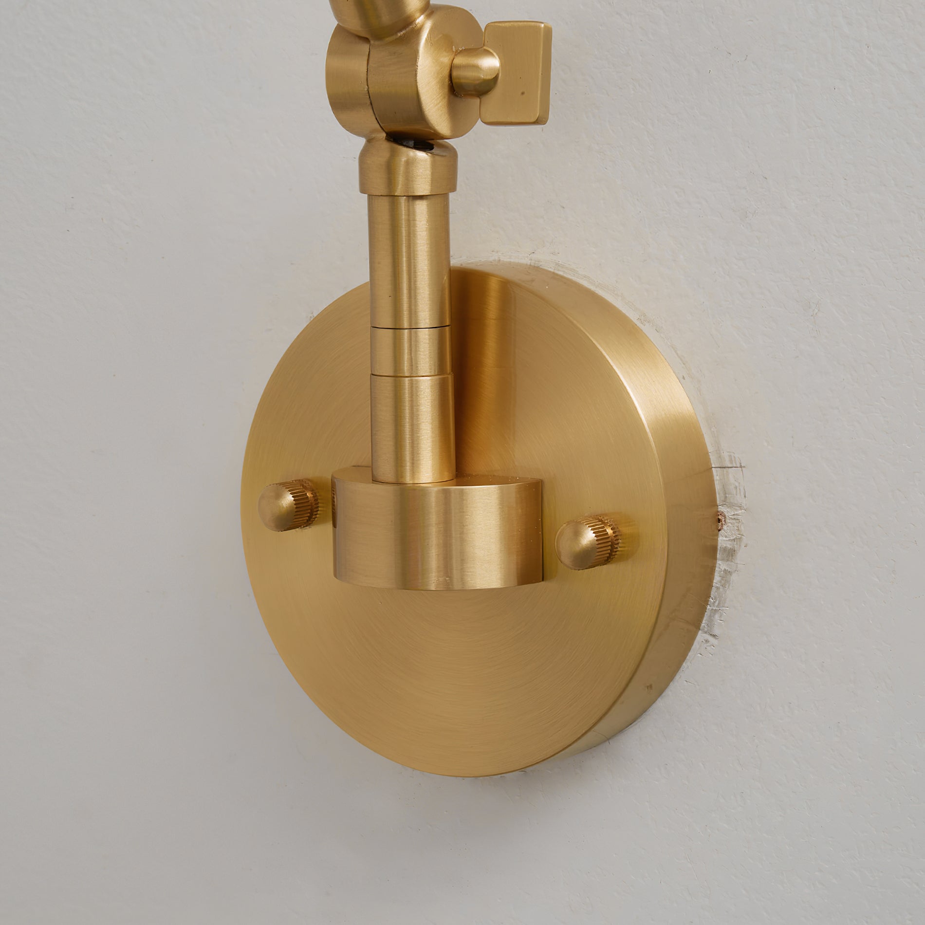 FENWICK ADJUSTABLE SWINGING WALL LIGHT