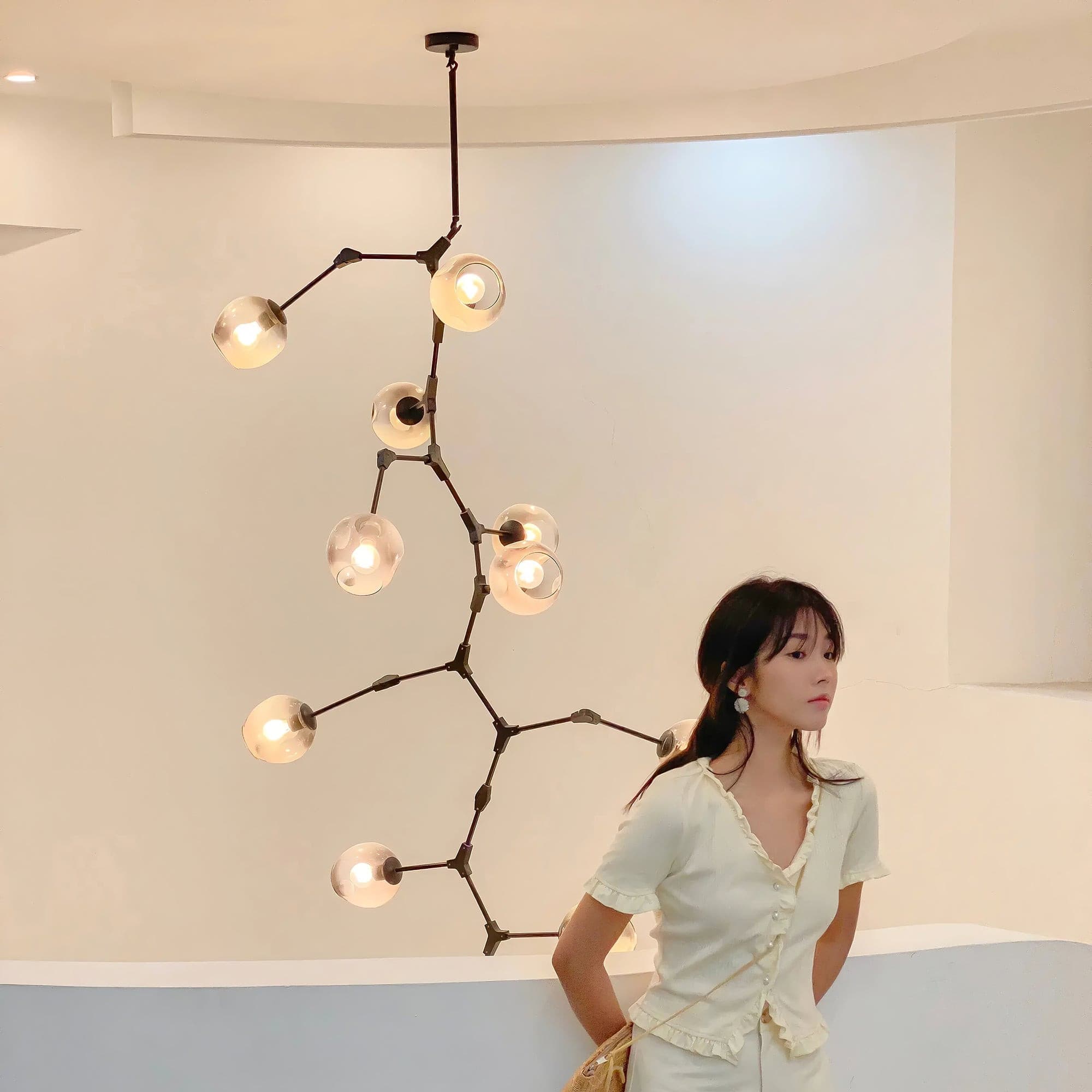 WINTHROP ORBITAL ILLUMINATION CHANDELIER