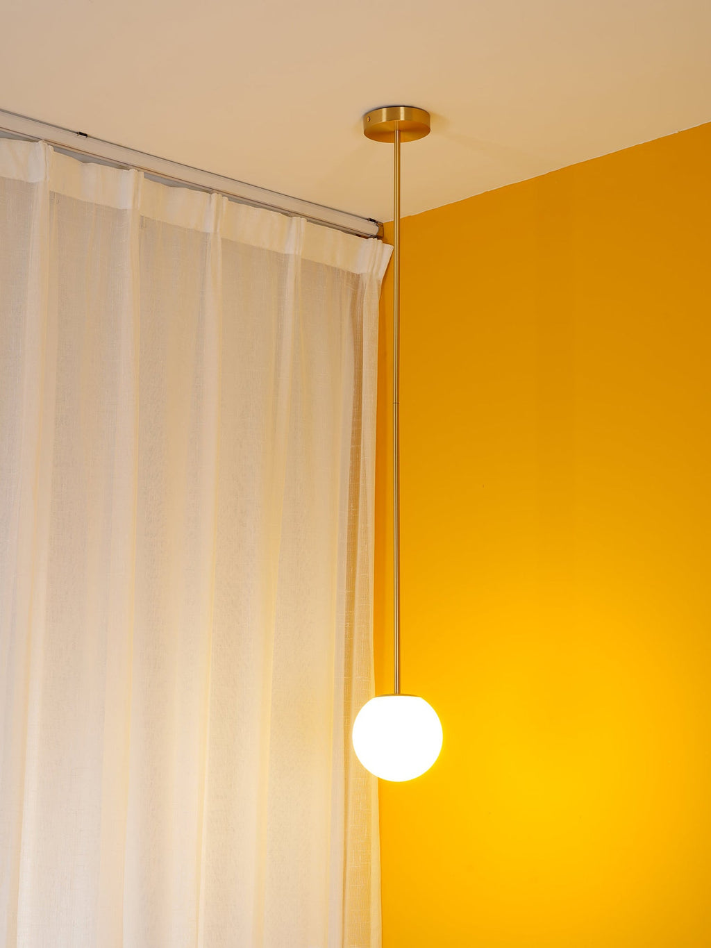 WINTHROP GILDED ARCHWAY PENDANT