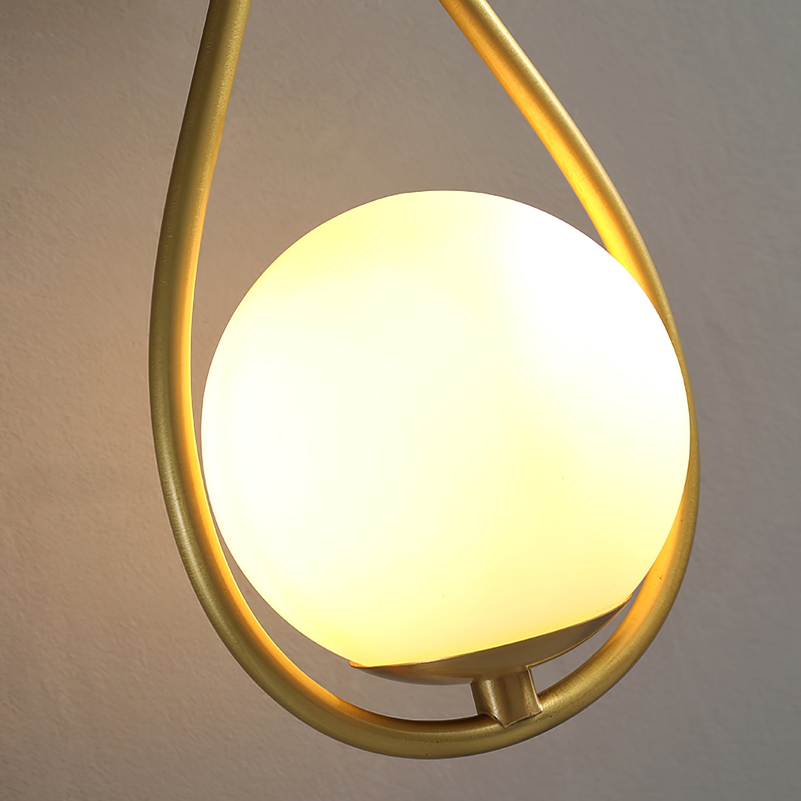 BEAUMONT GILDED WALL SCONCE