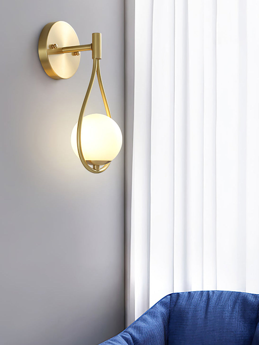 BEAUMONT GILDED WALL SCONCE