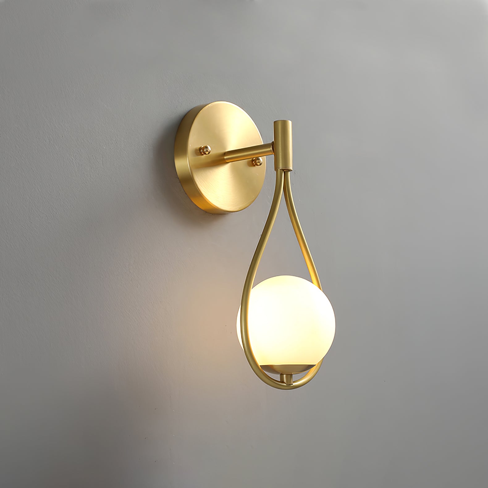 BEAUMONT GILDED WALL SCONCE