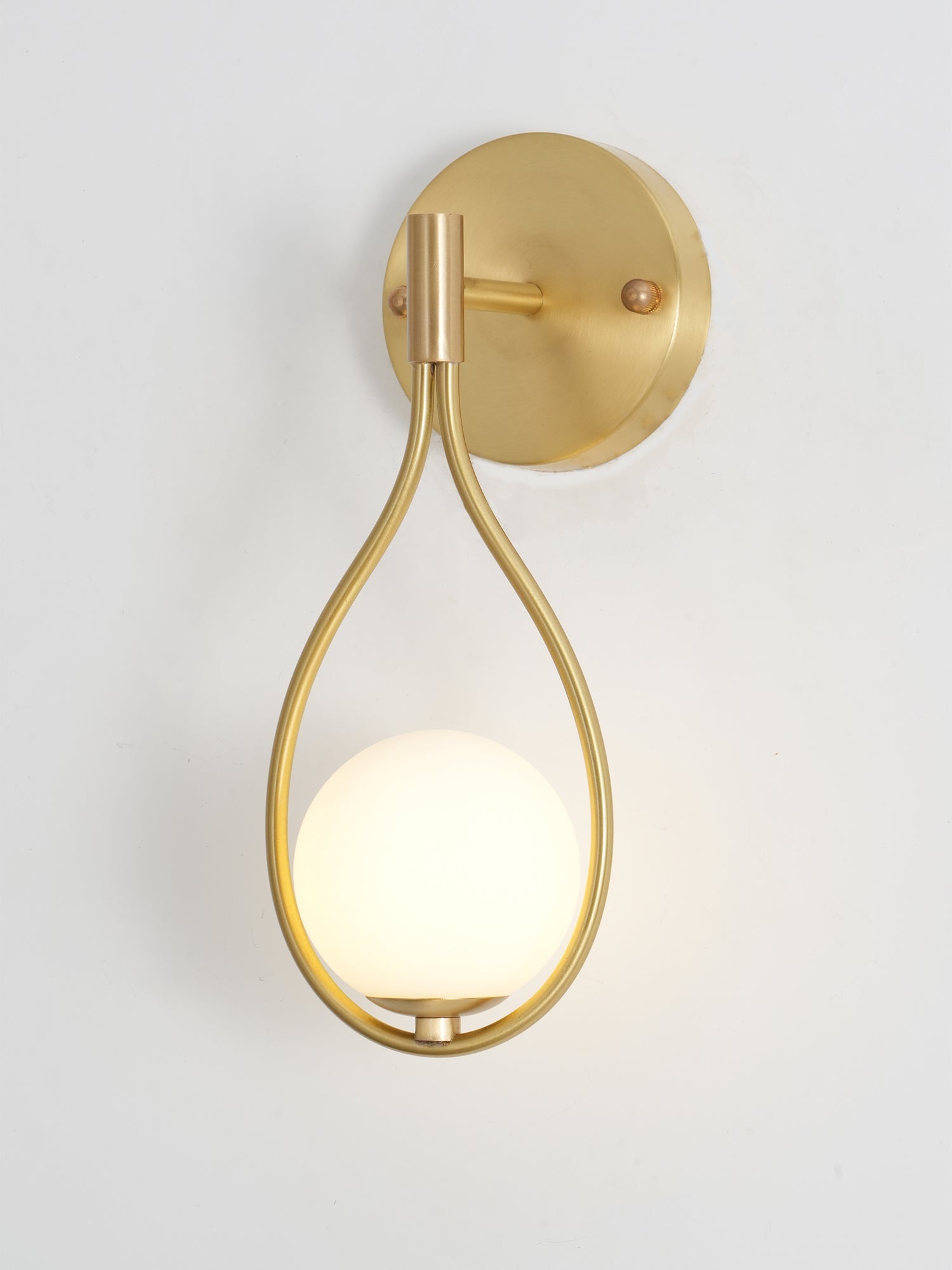 BEAUMONT GILDED WALL SCONCE