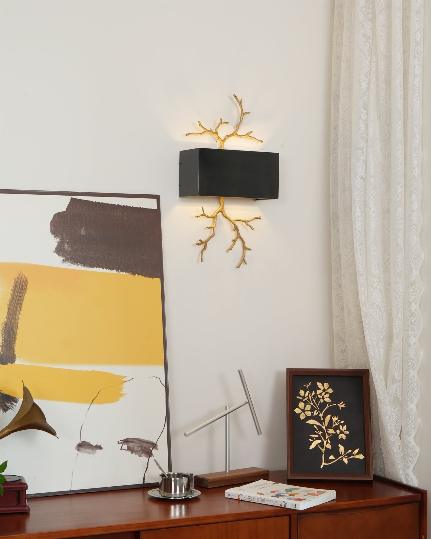 WINTHROP BRASS TWIG WALL SCONCE