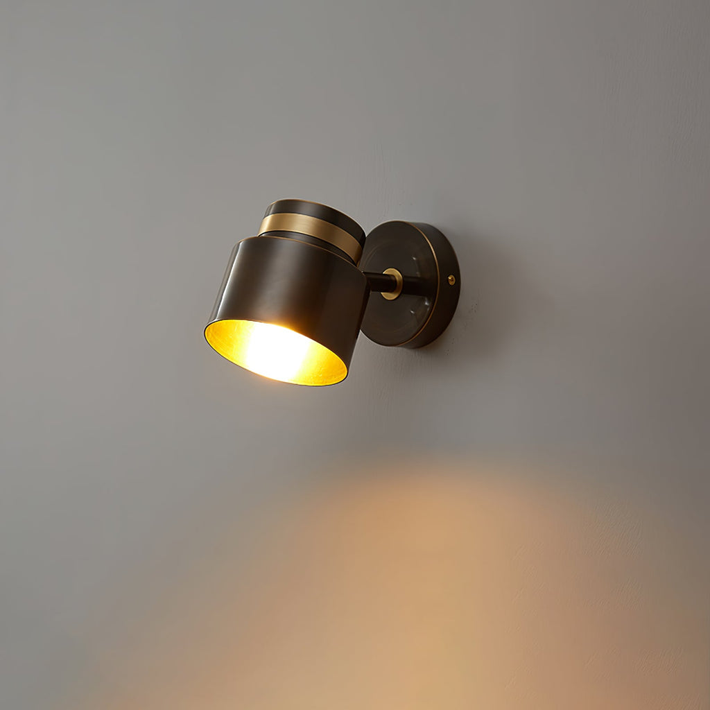 WINDSOR HOLLOW BRASS WALL SCONCE