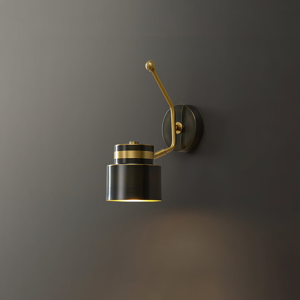 WINDSOR HOLLOW BRASS WALL SCONCE