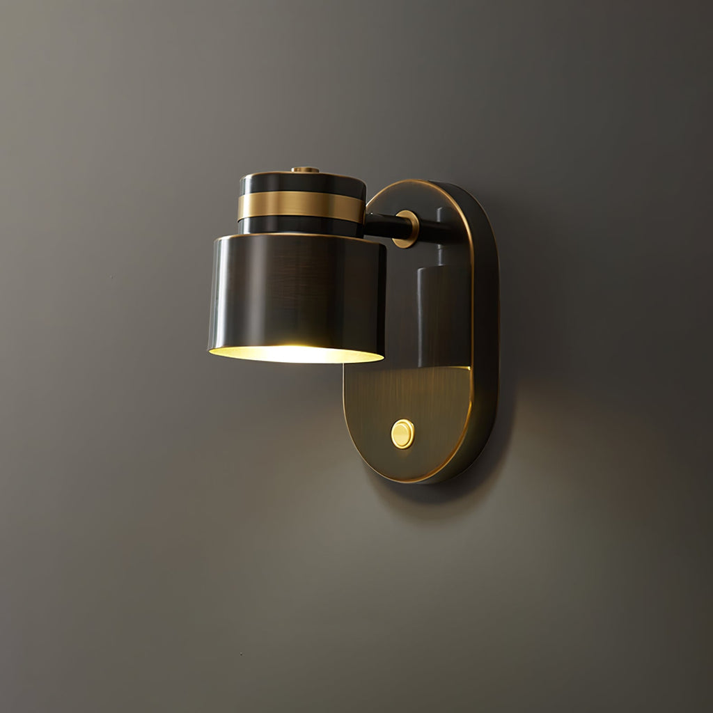 WINDSOR HOLLOW BRASS WALL SCONCE