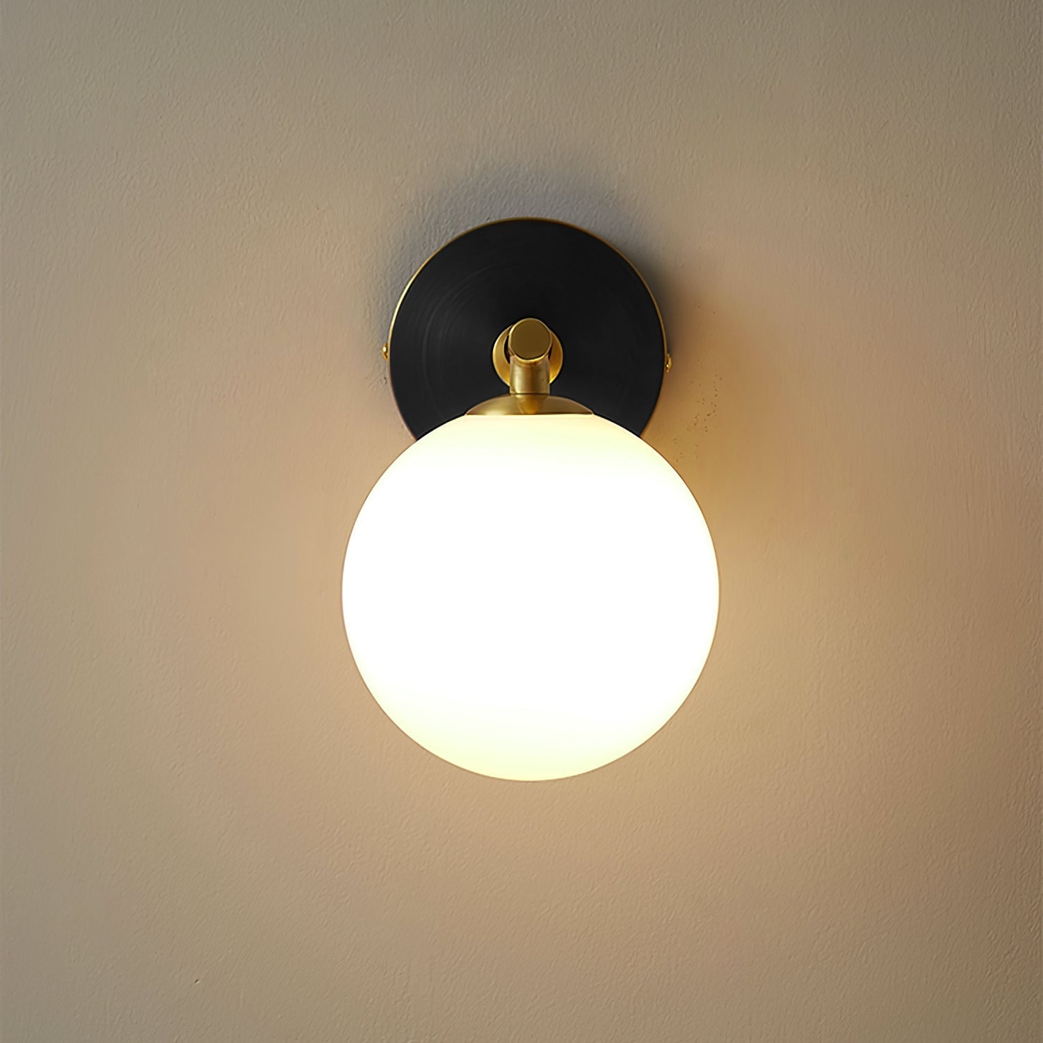 WINDSOR BRASS GLOBE WALL SCONCE