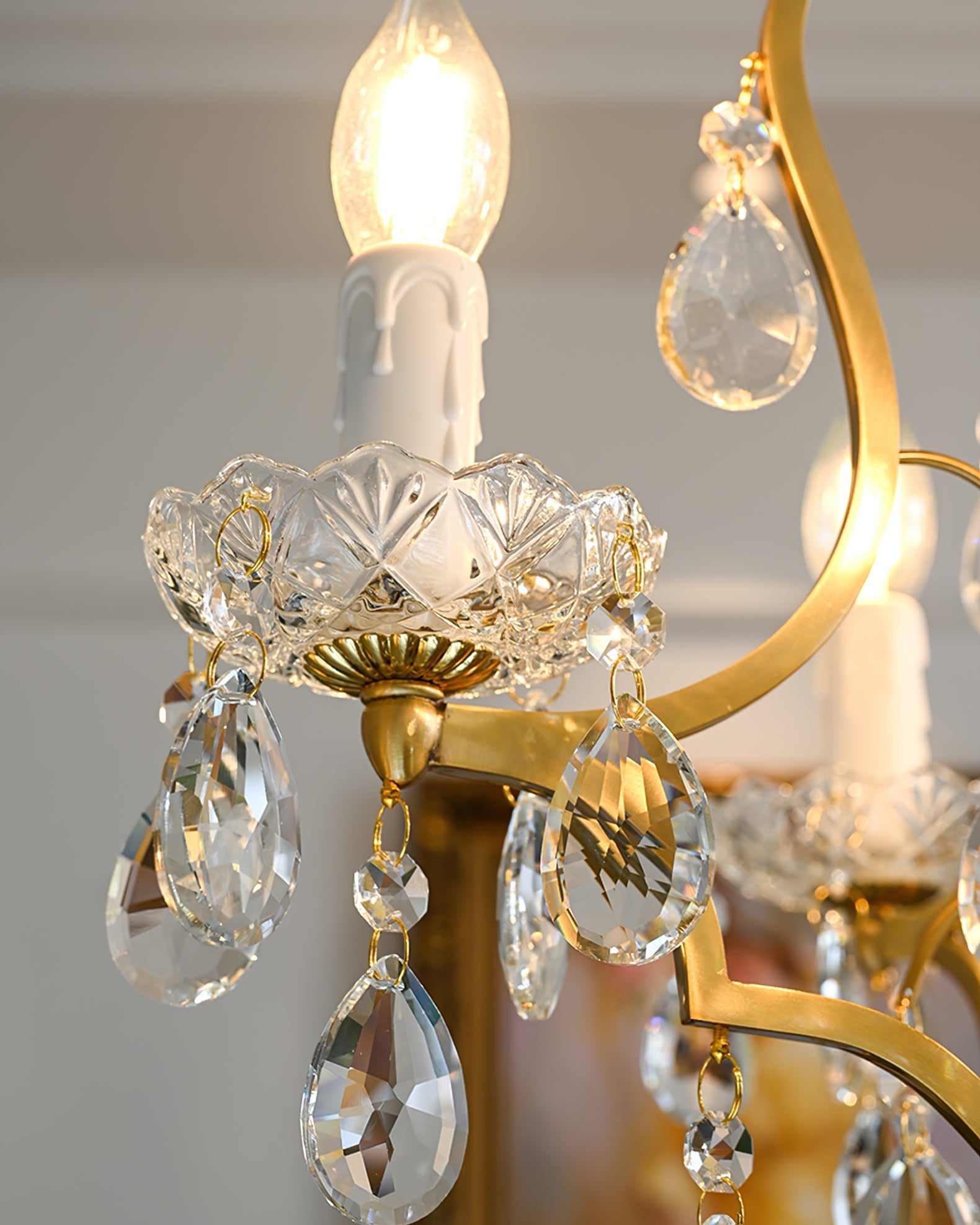 WINDSOR ORNATE BRASS TAPERED CHANDELIER