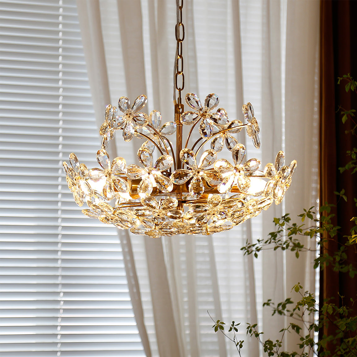 Ravenswood Crystal Cascade Pendant