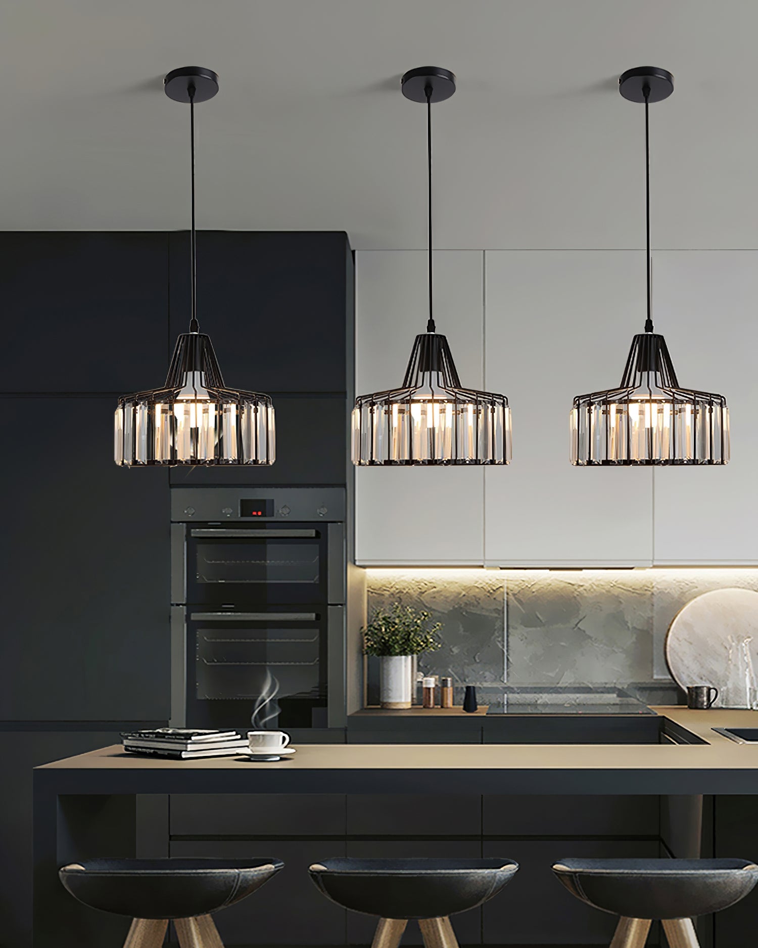 WINTHROP CRYSTAL DROPLET HANGING LIGHT