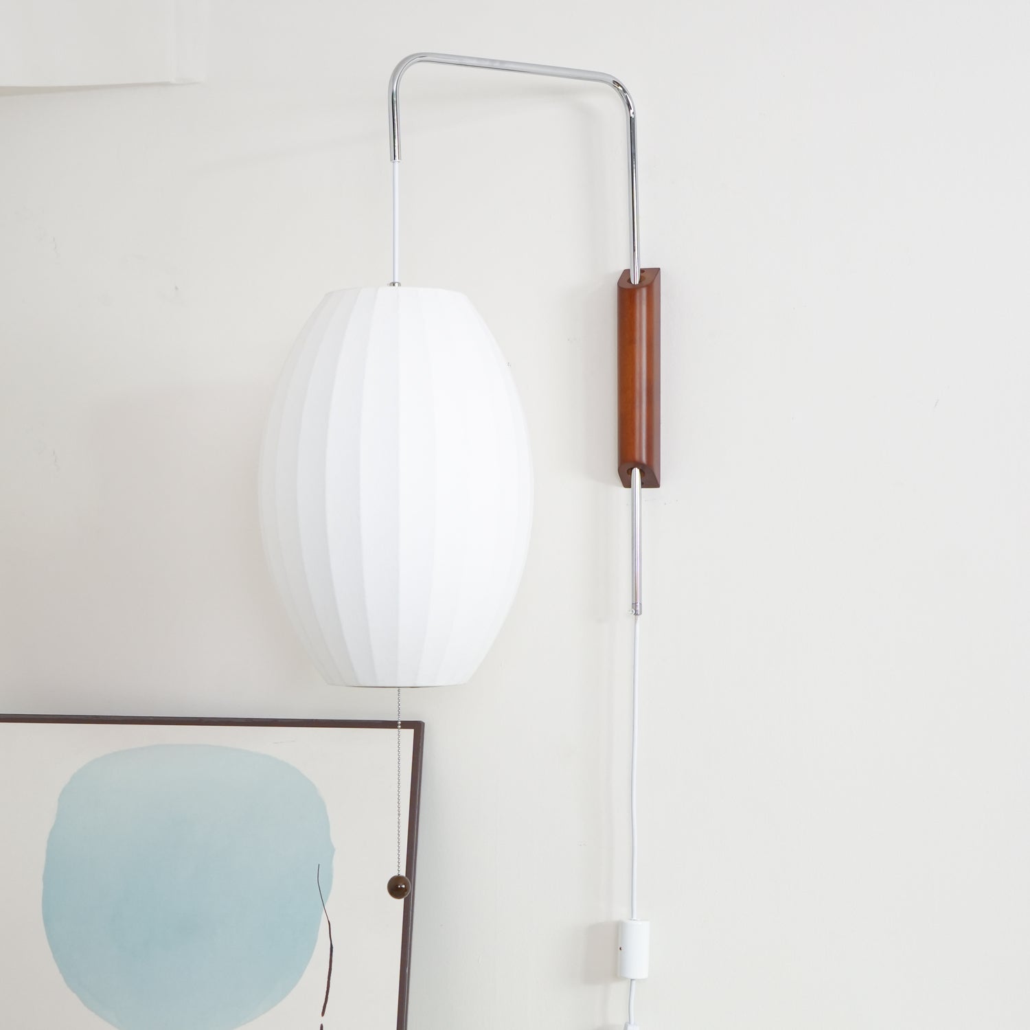 THISTLEWOOD GLOWING WALL SCONCE