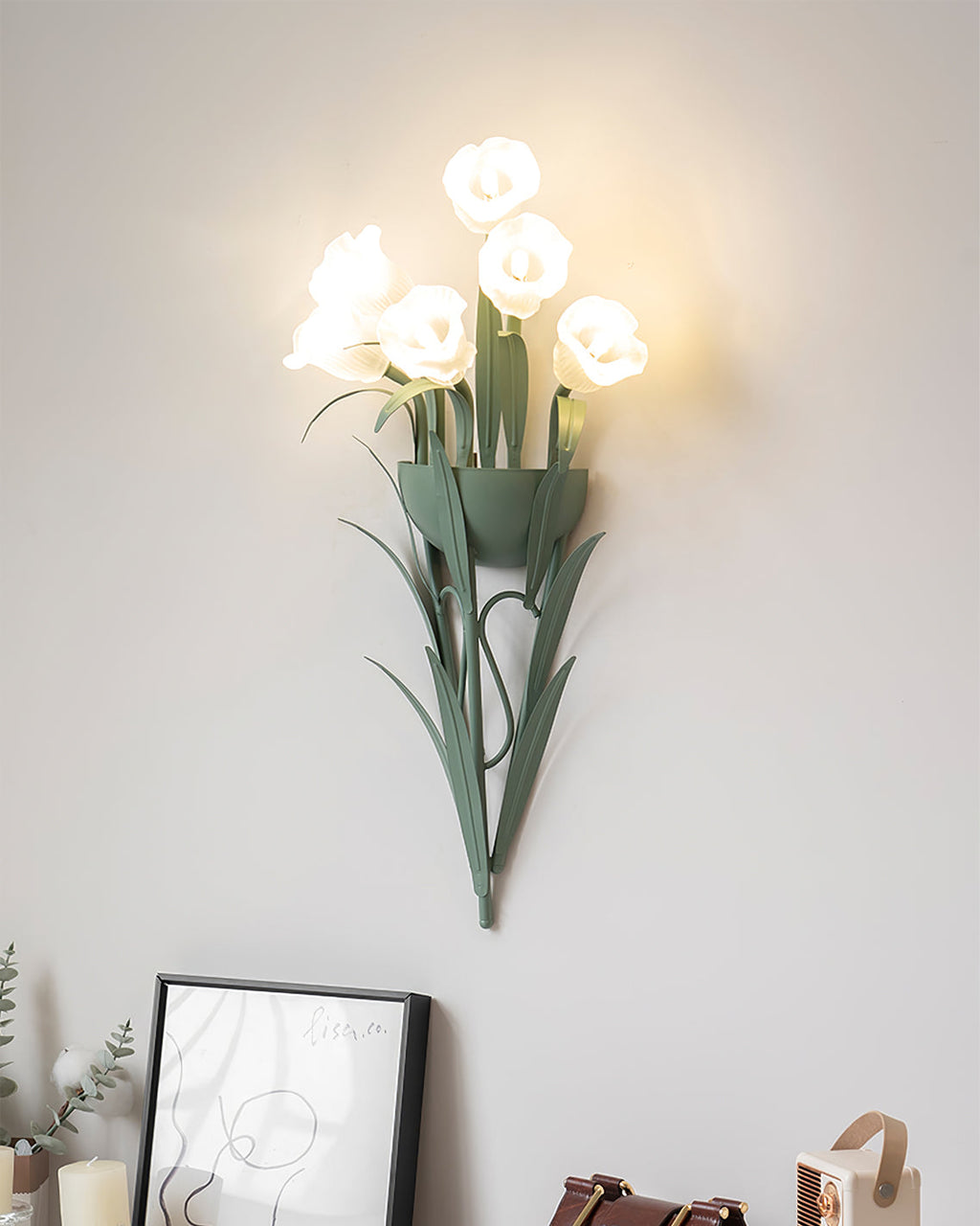 FENWICK VINTAGE BRASS WALL SCONCE