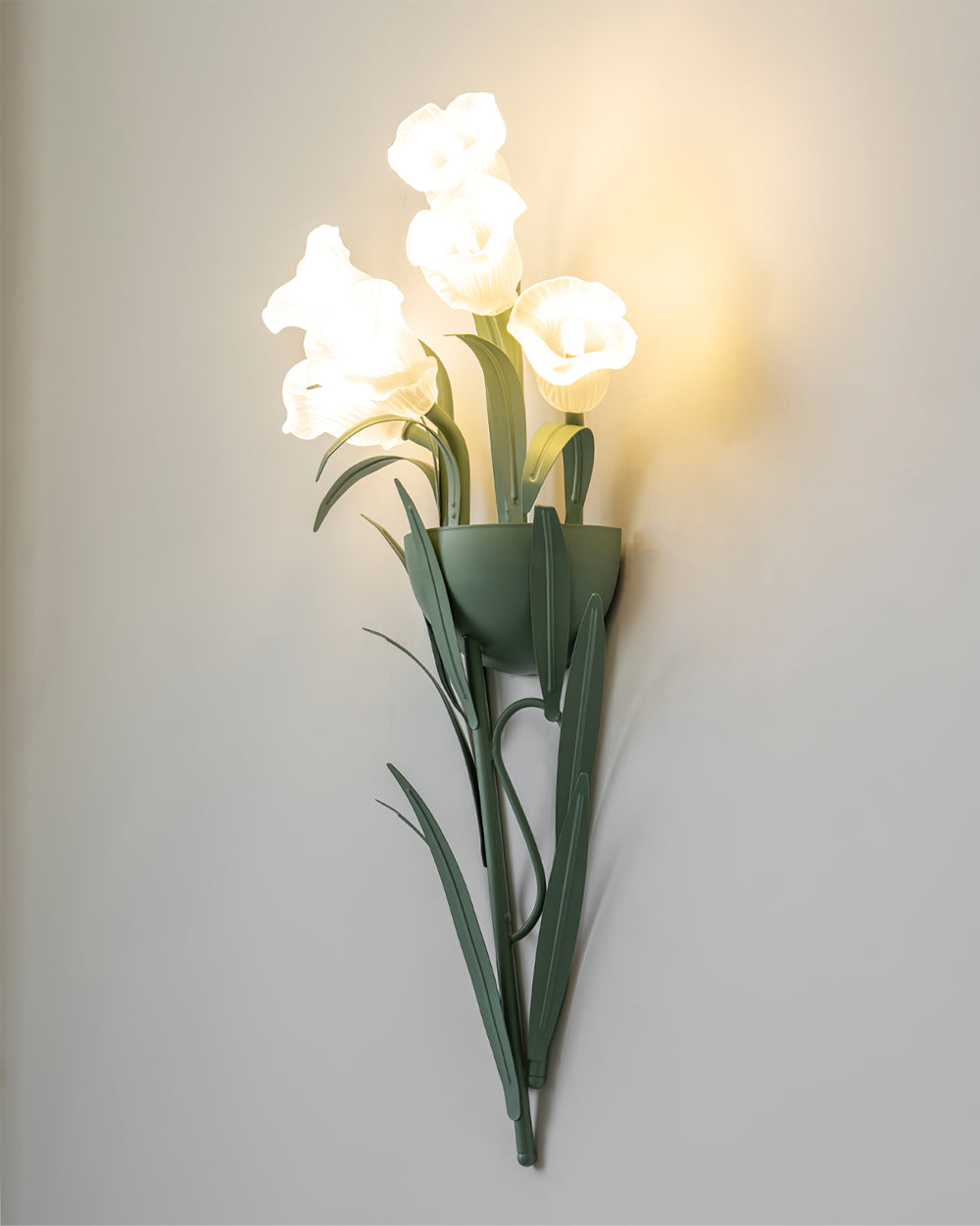 FENWICK VINTAGE BRASS WALL SCONCE
