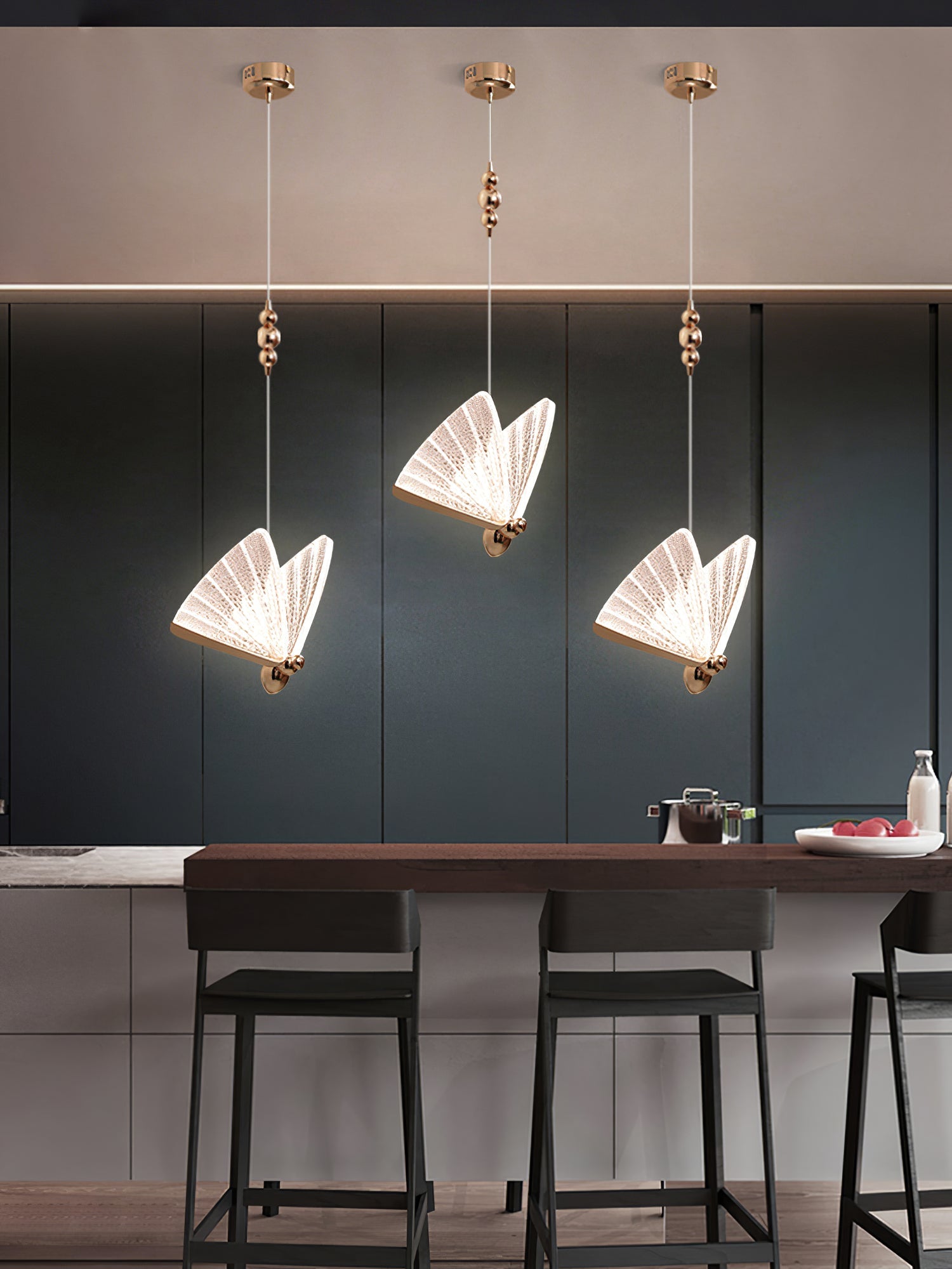 ALDERSON FLUTED WINGS HANGING LANTERN