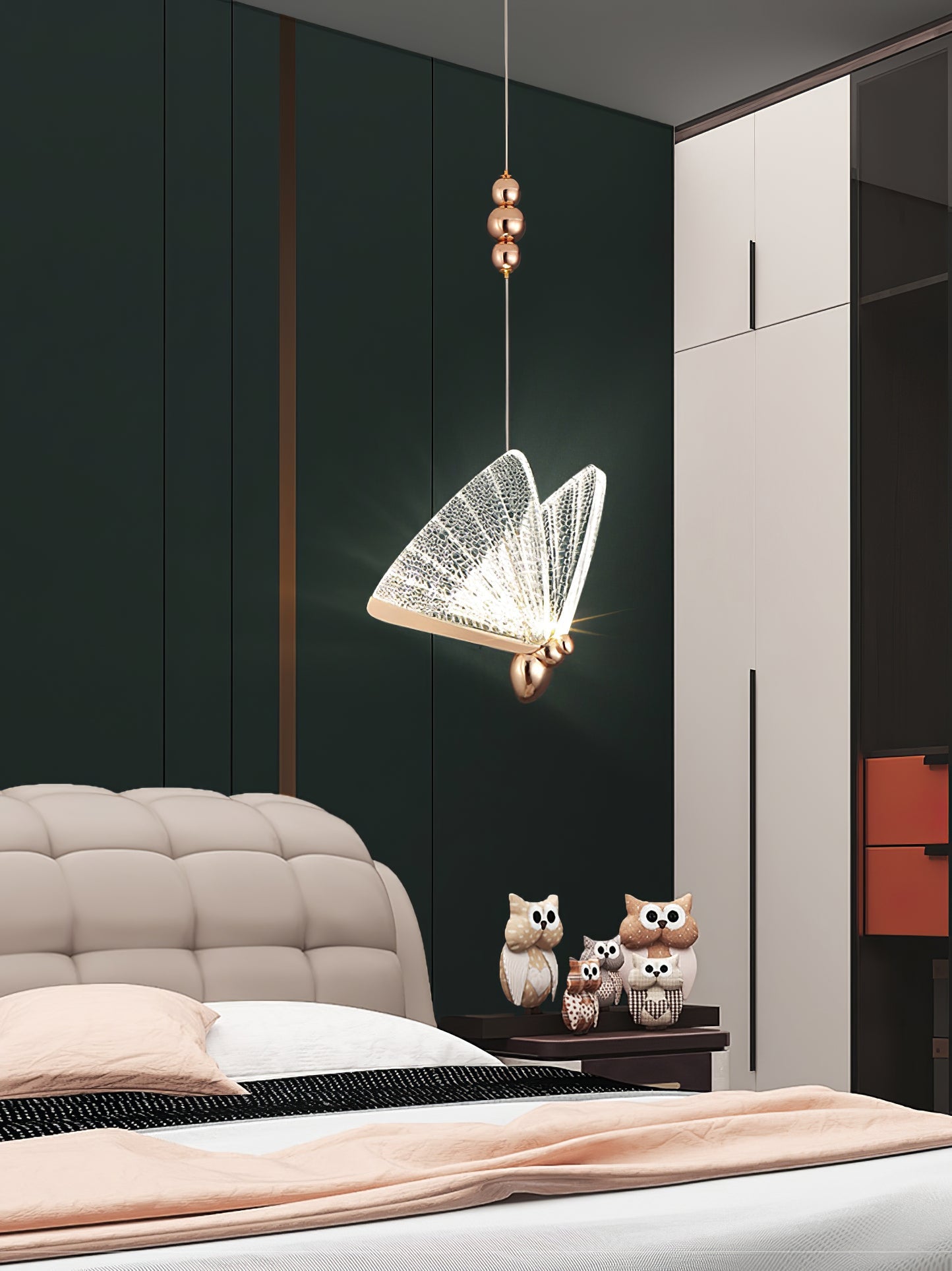 ALDERSON FLUTED WINGS HANGING LANTERN