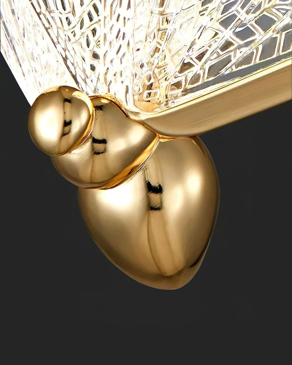 ALDERSON FLUTED WINGS HANGING LANTERN